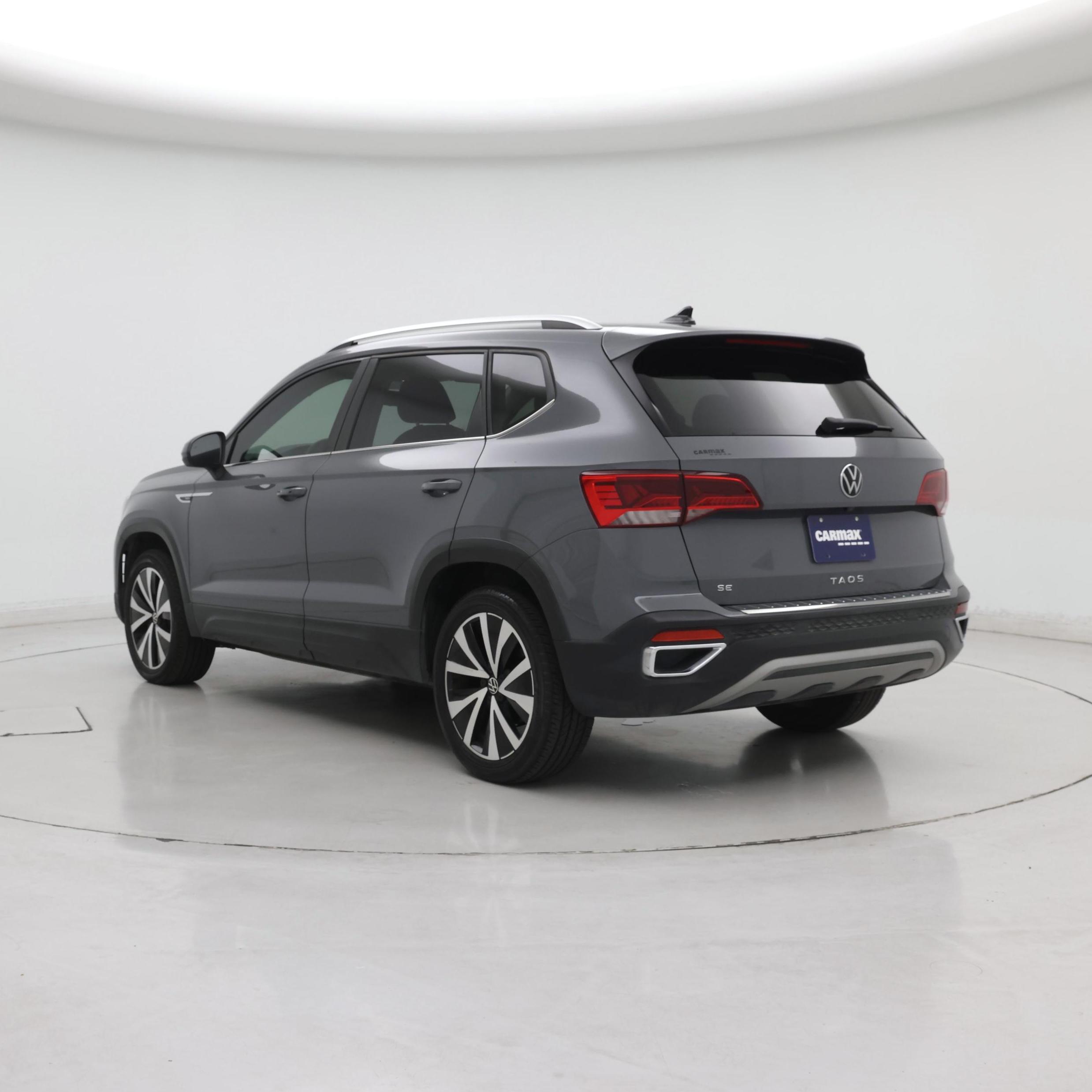 Thumbnail: 2022 Volkswagen Taos - 2