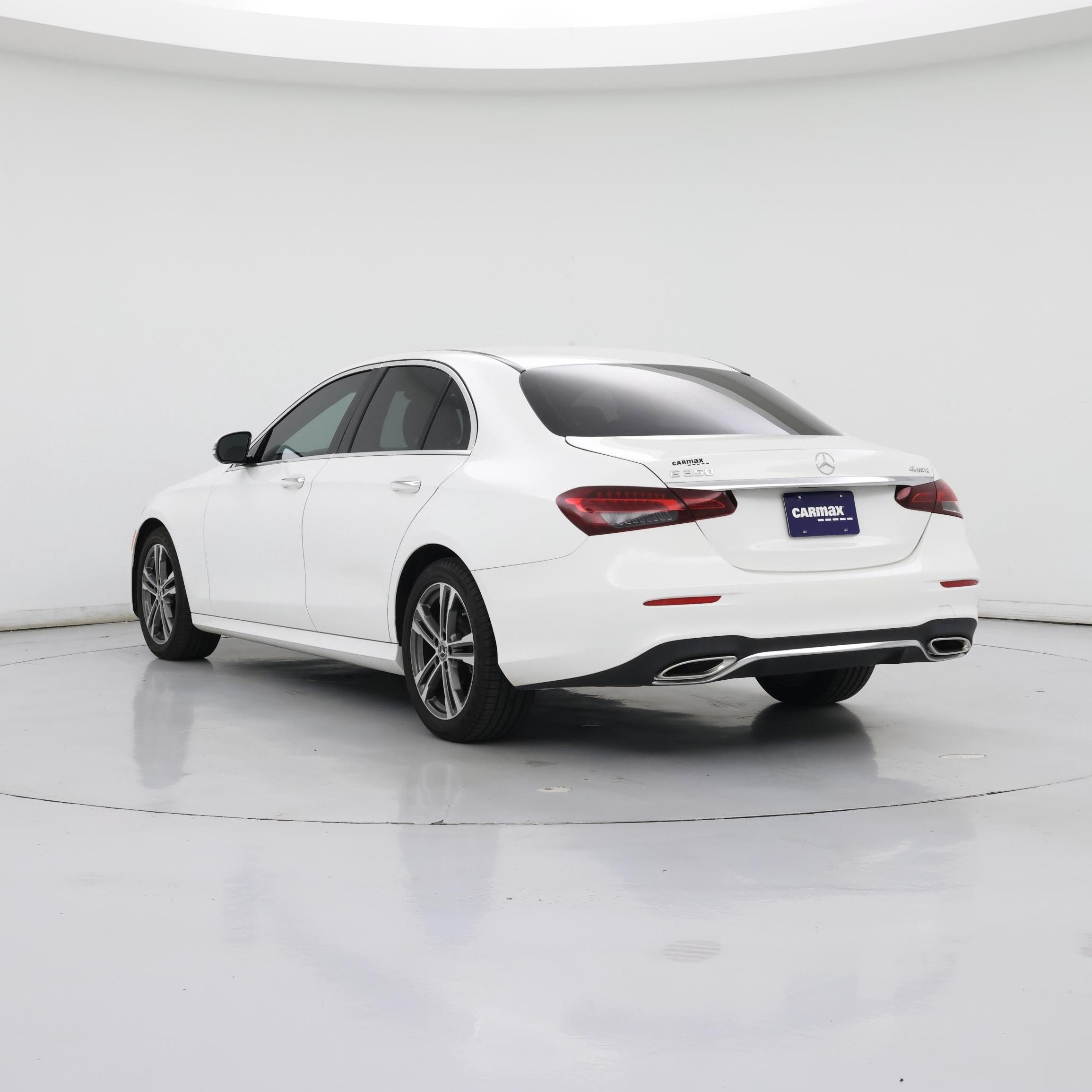 Thumbnail: 2023 Mercedes-Benz E-Class - 2