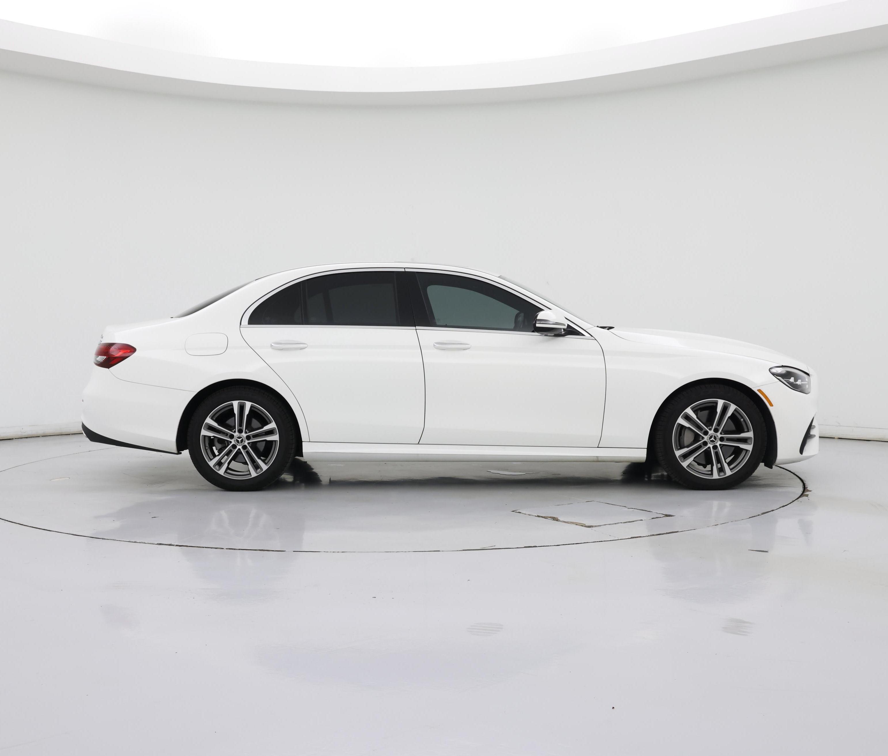 Thumbnail: 2023 Mercedes-Benz E-Class - 7