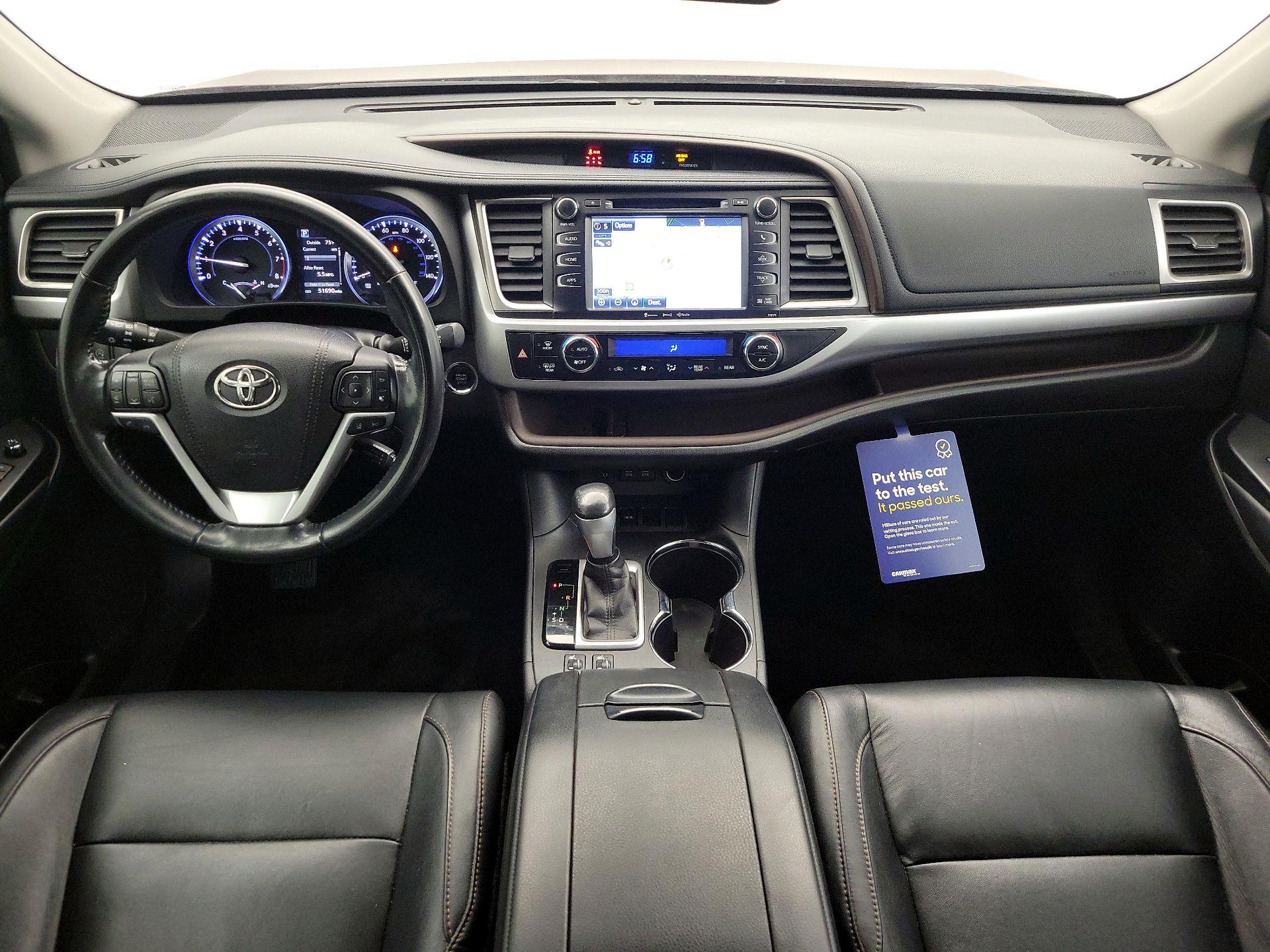 Thumbnail: 2017 Toyota Highlander - 9