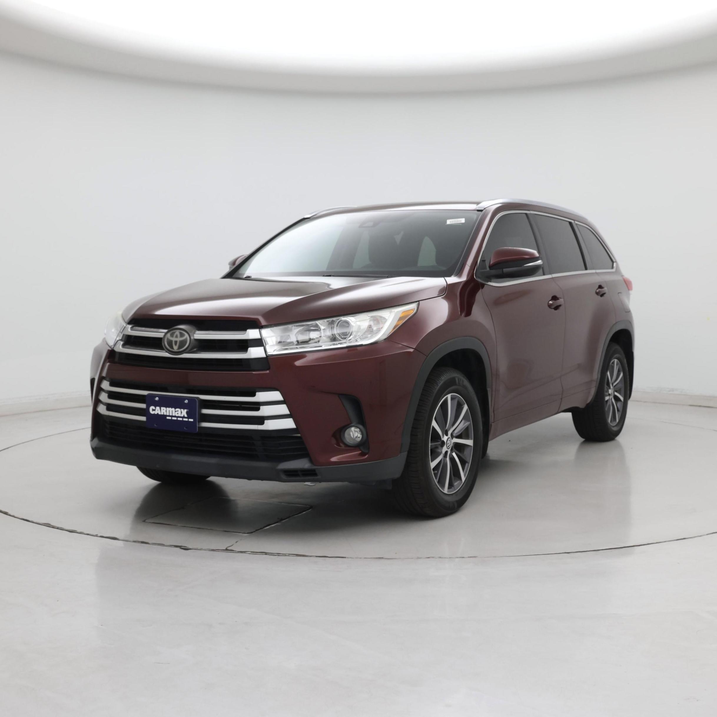 Thumbnail: 2017 Toyota Highlander - 4