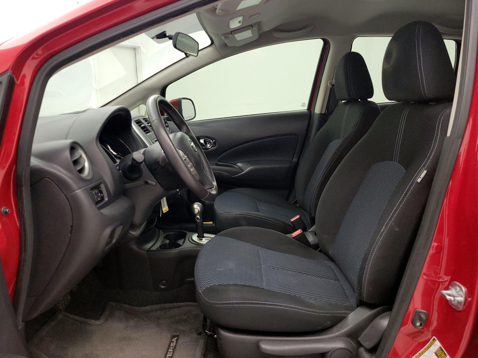 Thumbnail: 2014 Nissan Versa Note - 11