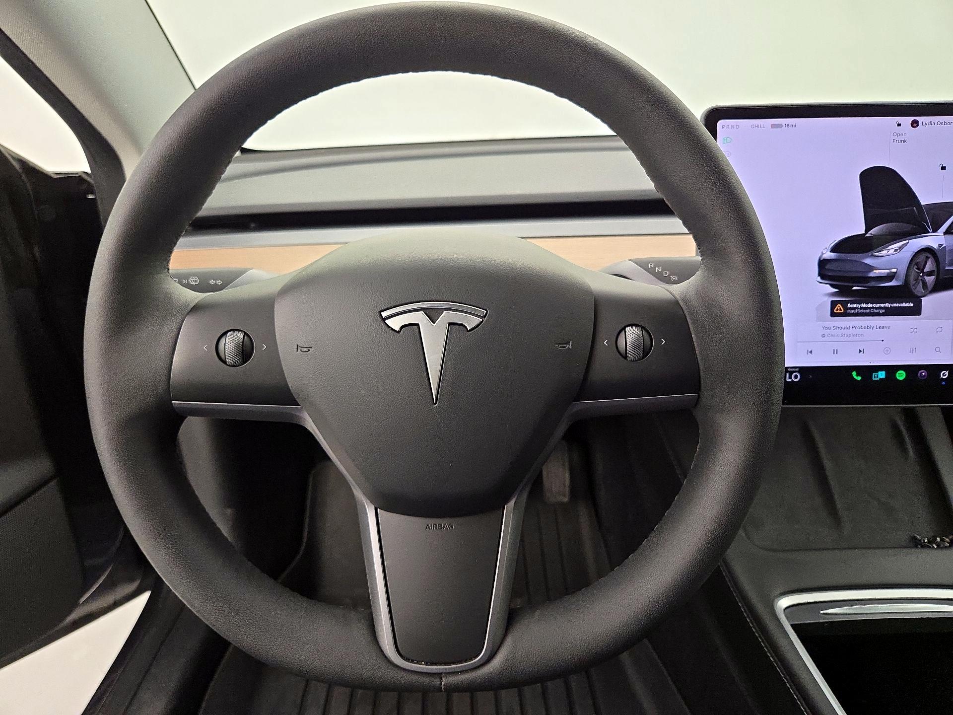 Thumbnail: 2023 Tesla Model 3 - 10