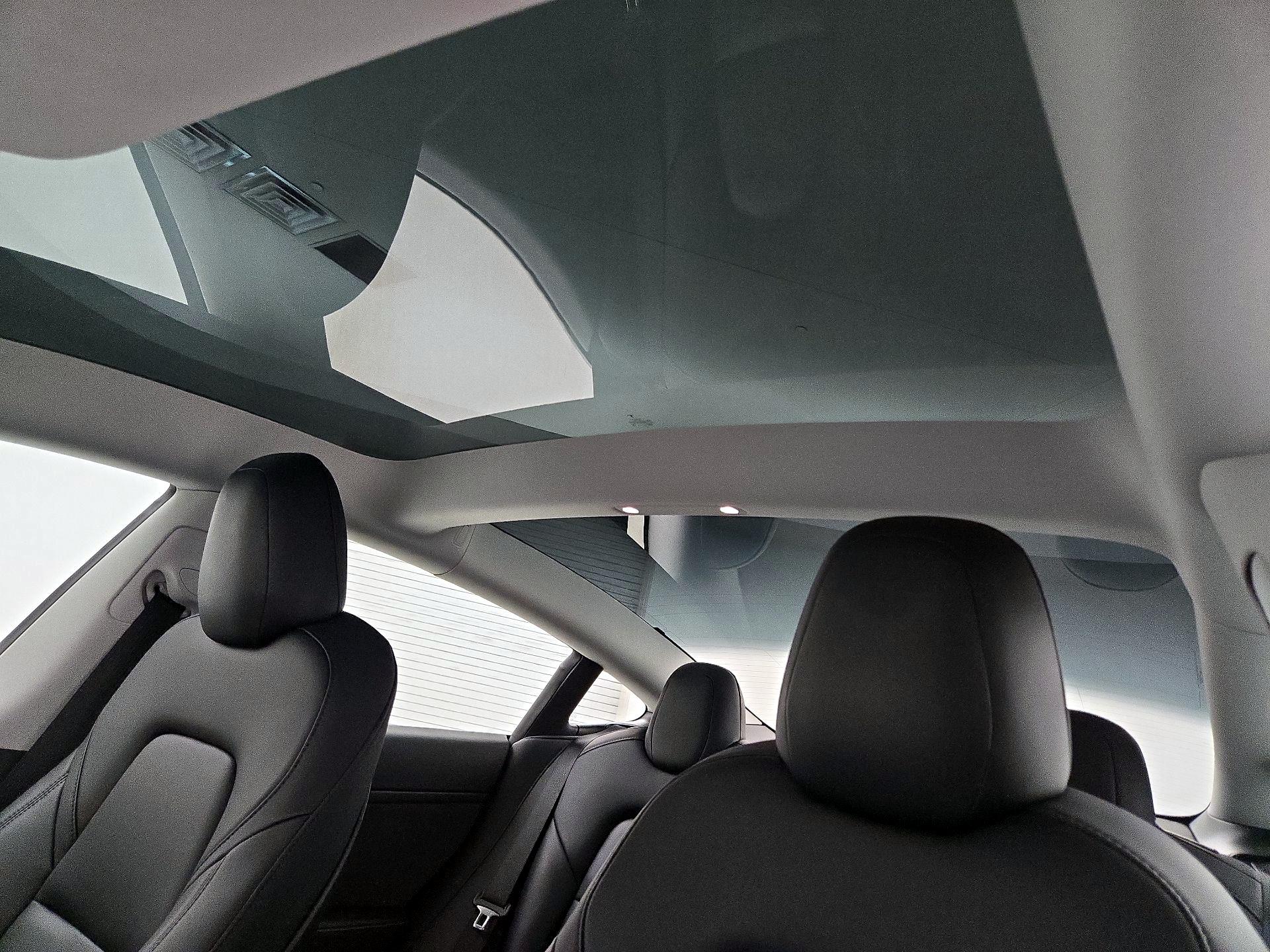 Thumbnail: 2023 Tesla Model 3 - 19