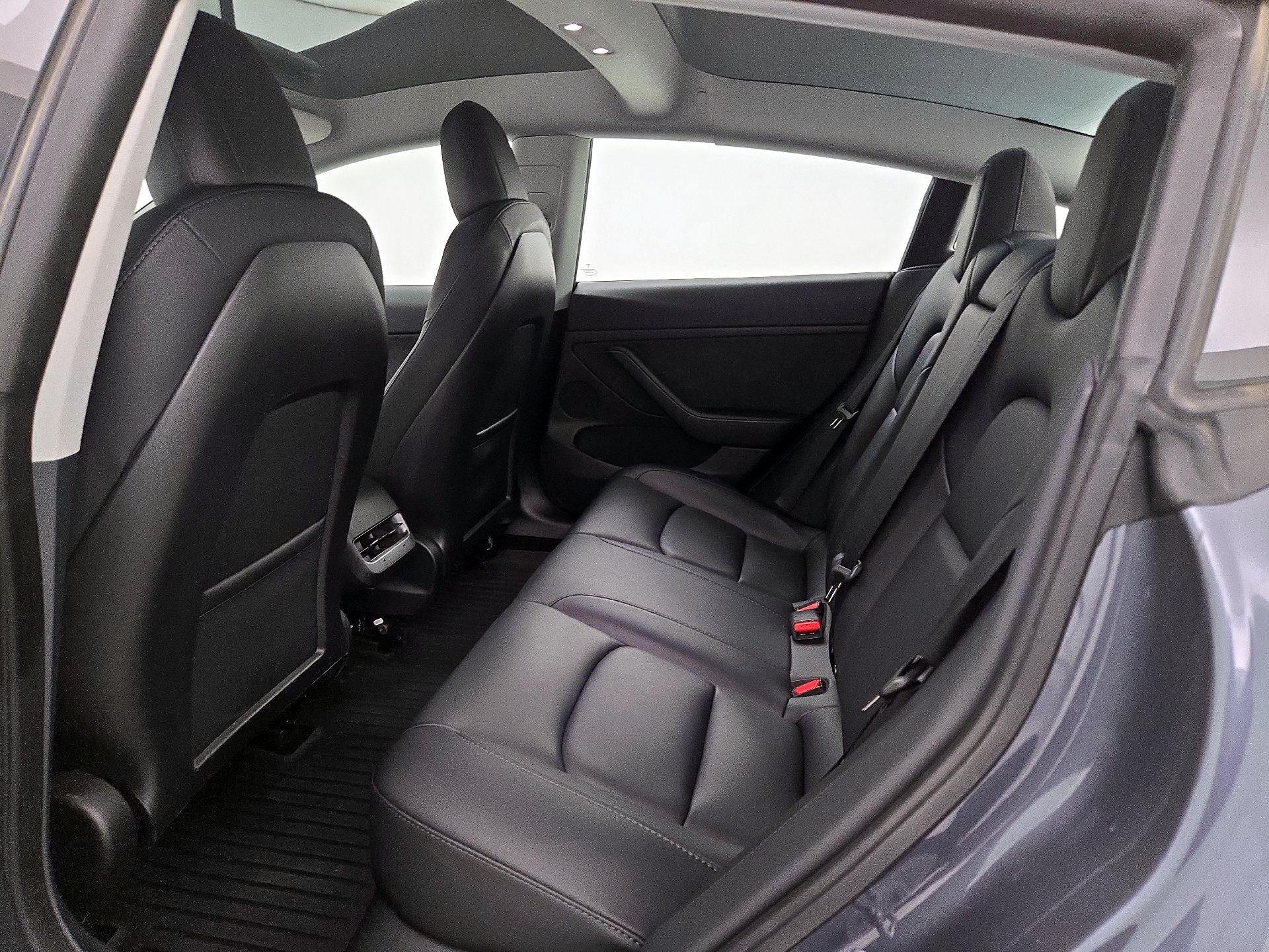 Thumbnail: 2023 Tesla Model 3 - 20