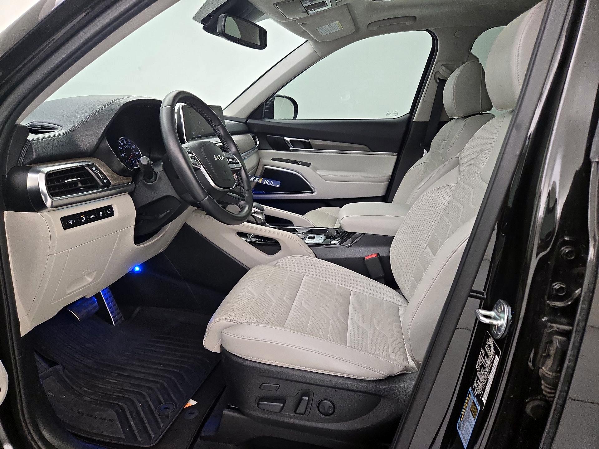 Thumbnail: 2022 Kia Telluride - 11