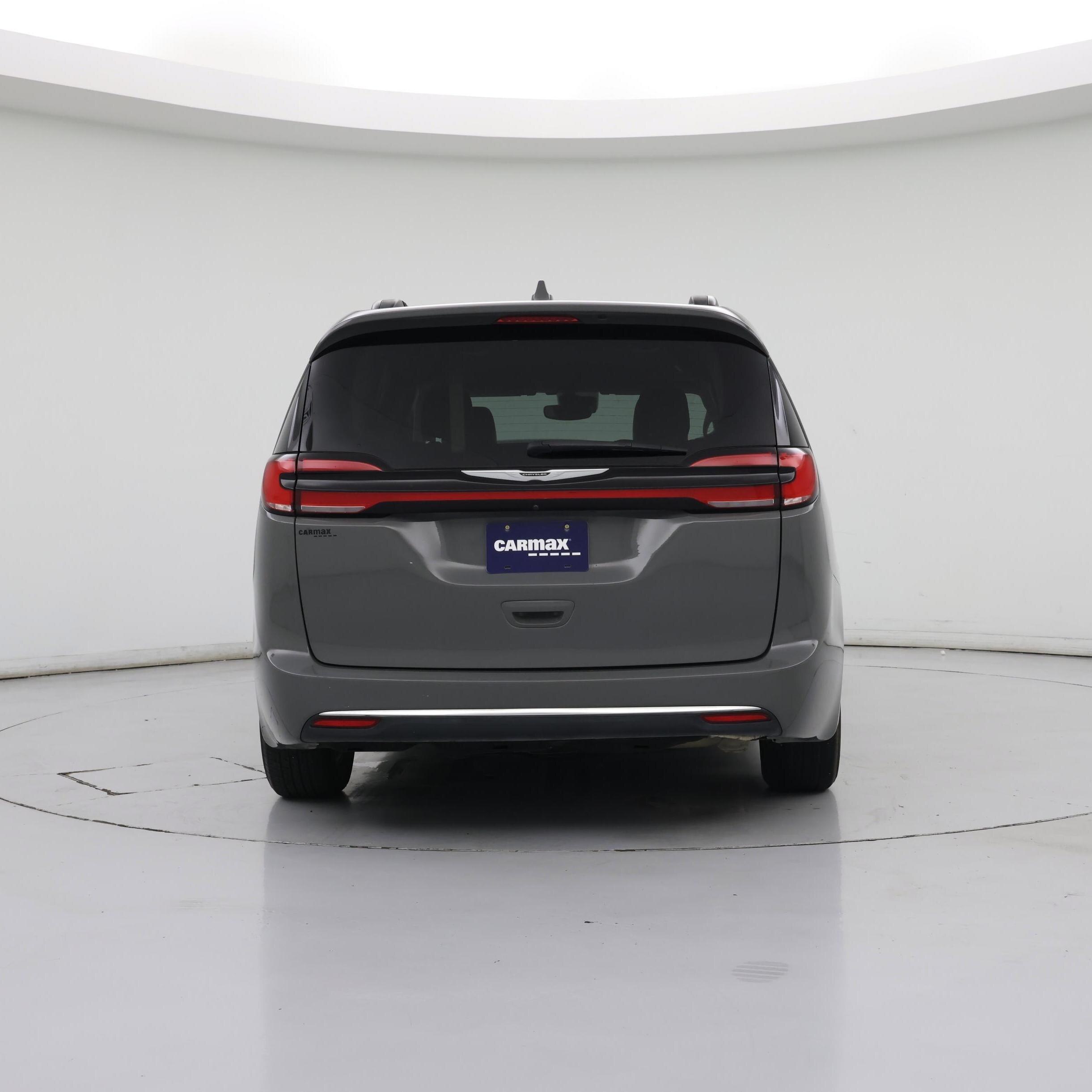 Thumbnail: 2022 Chrysler Pacifica - 6