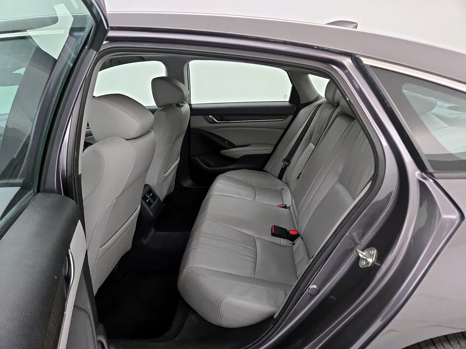 Thumbnail: 2018 Honda Accord - 20