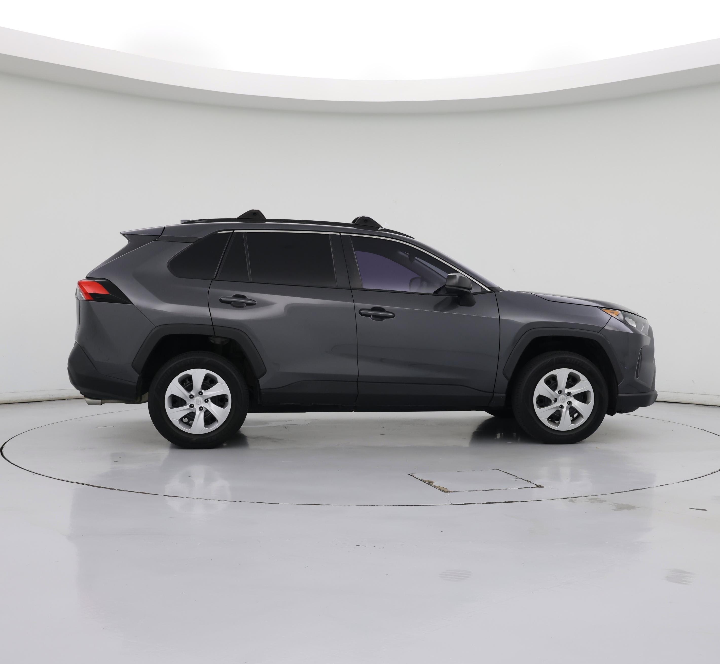 Thumbnail: 2020 Toyota RAV4 - 7
