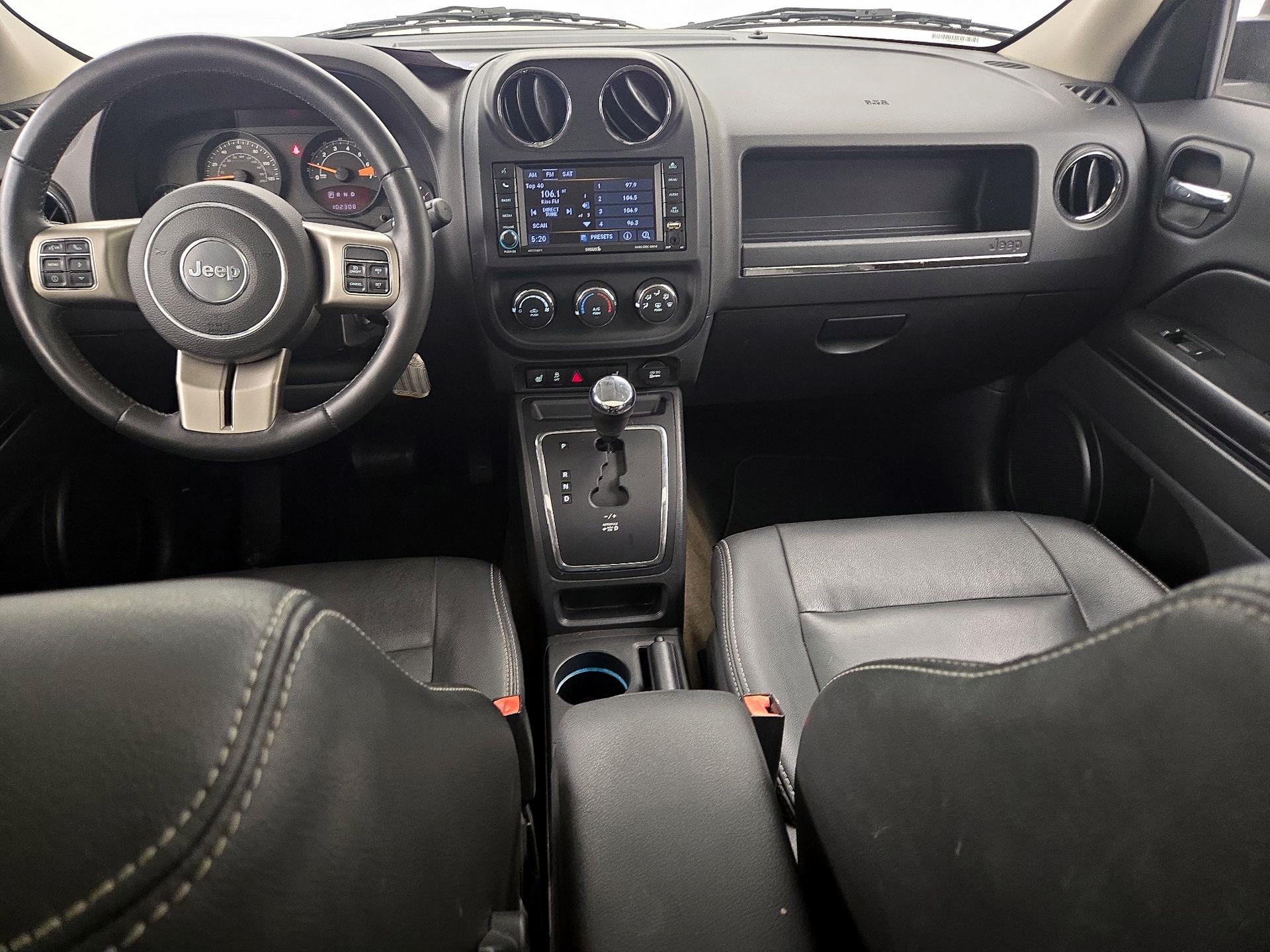 Thumbnail: 2016 Jeep Patriot - 9
