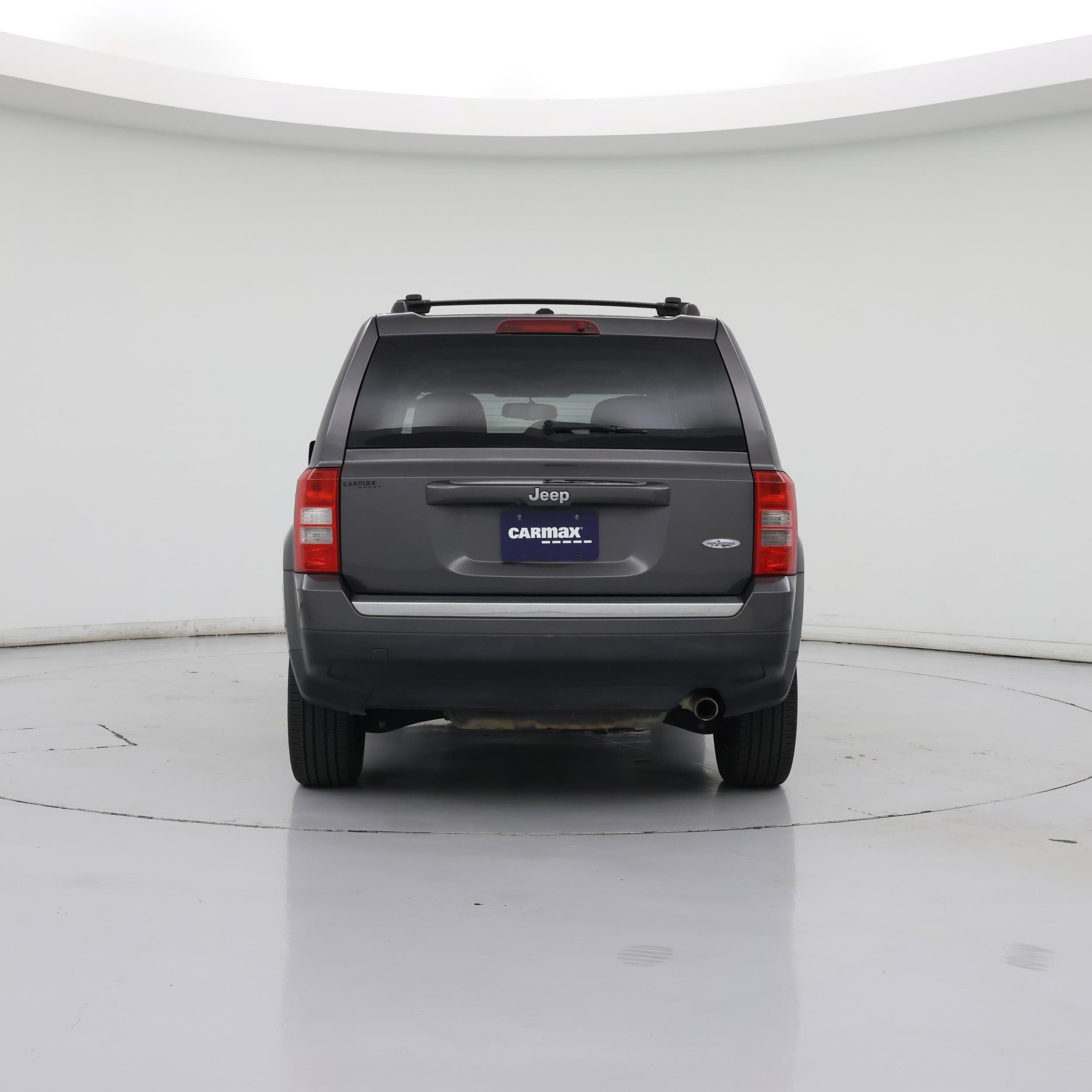 Thumbnail: 2016 Jeep Patriot - 6