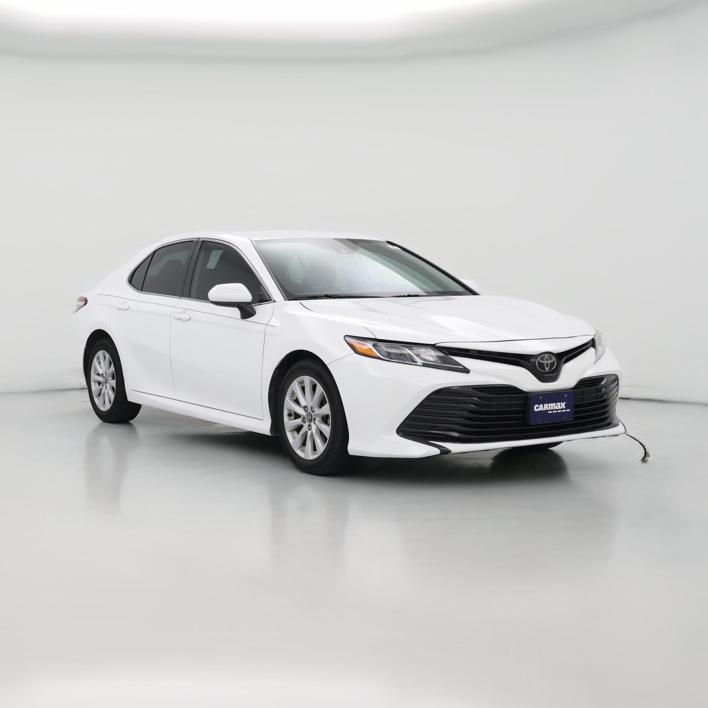 Thumbnail: 2020 Toyota Camry - 1