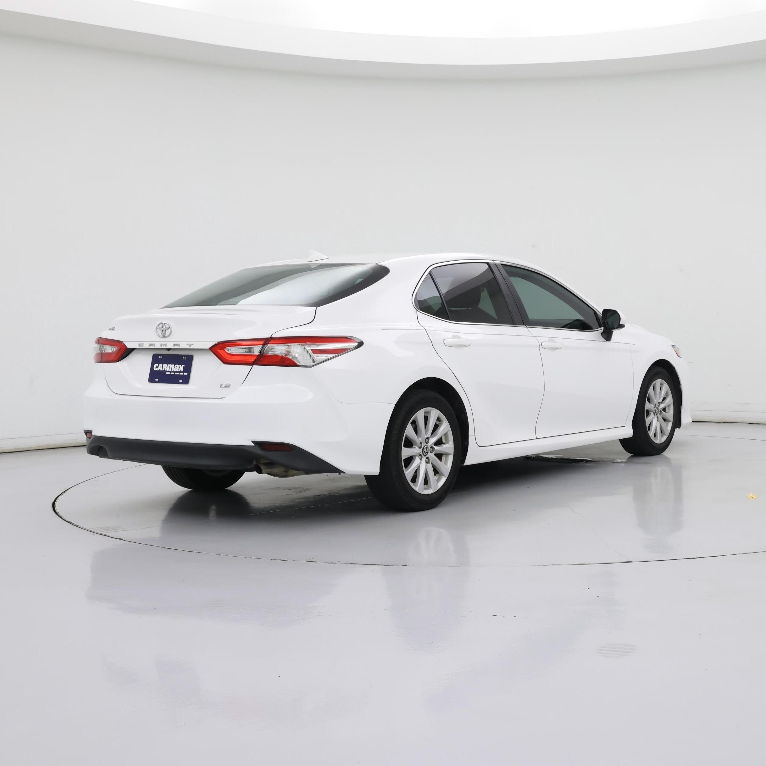Thumbnail: 2020 Toyota Camry - 8