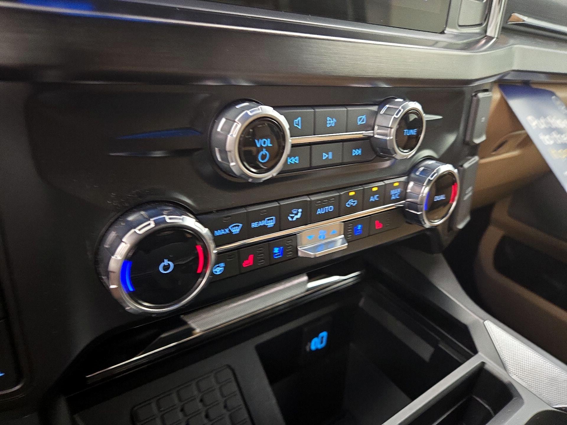 Thumbnail: 2024 Ford F-250 - 17