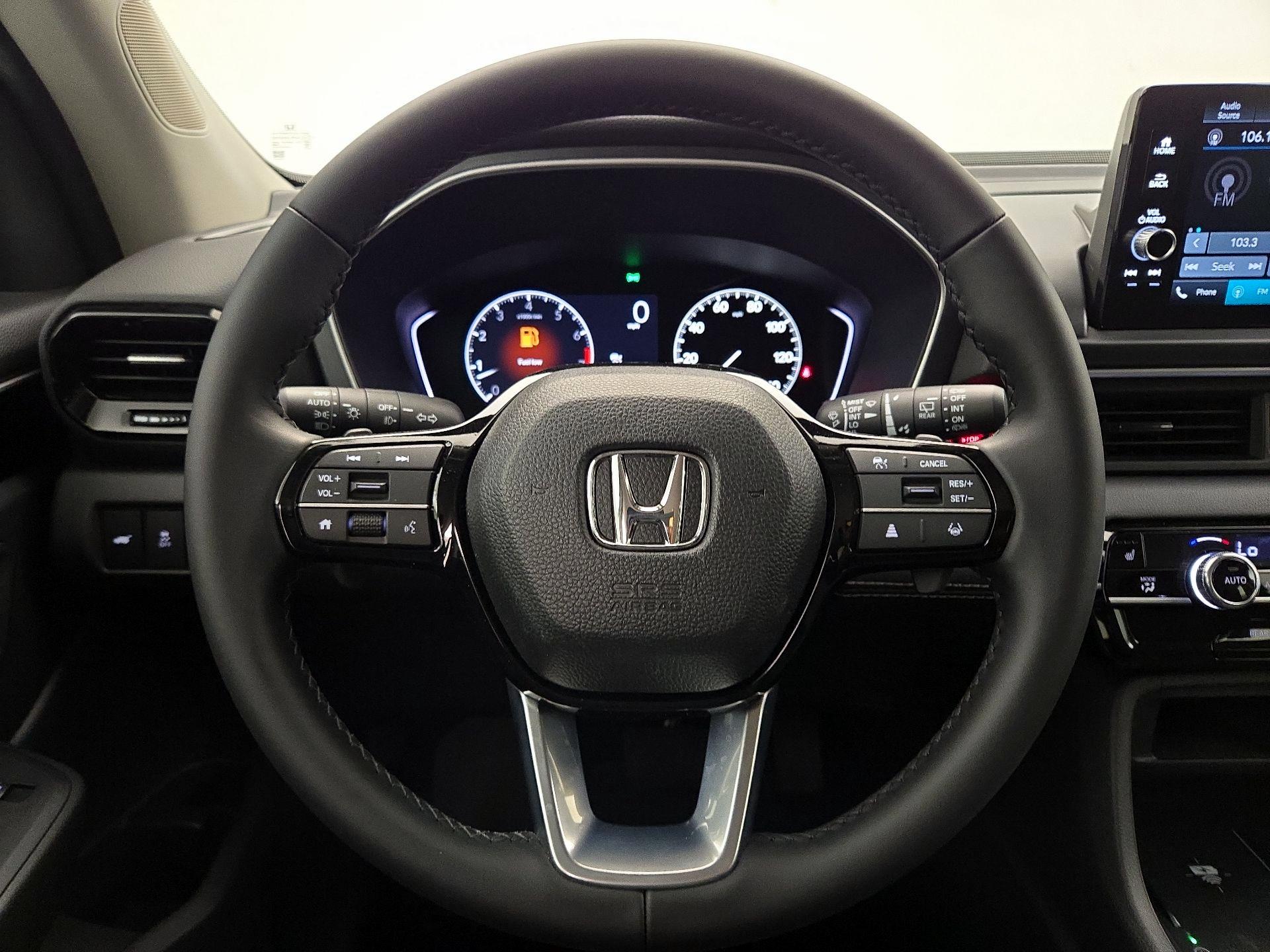 Thumbnail: 2025 Honda Pilot - 10