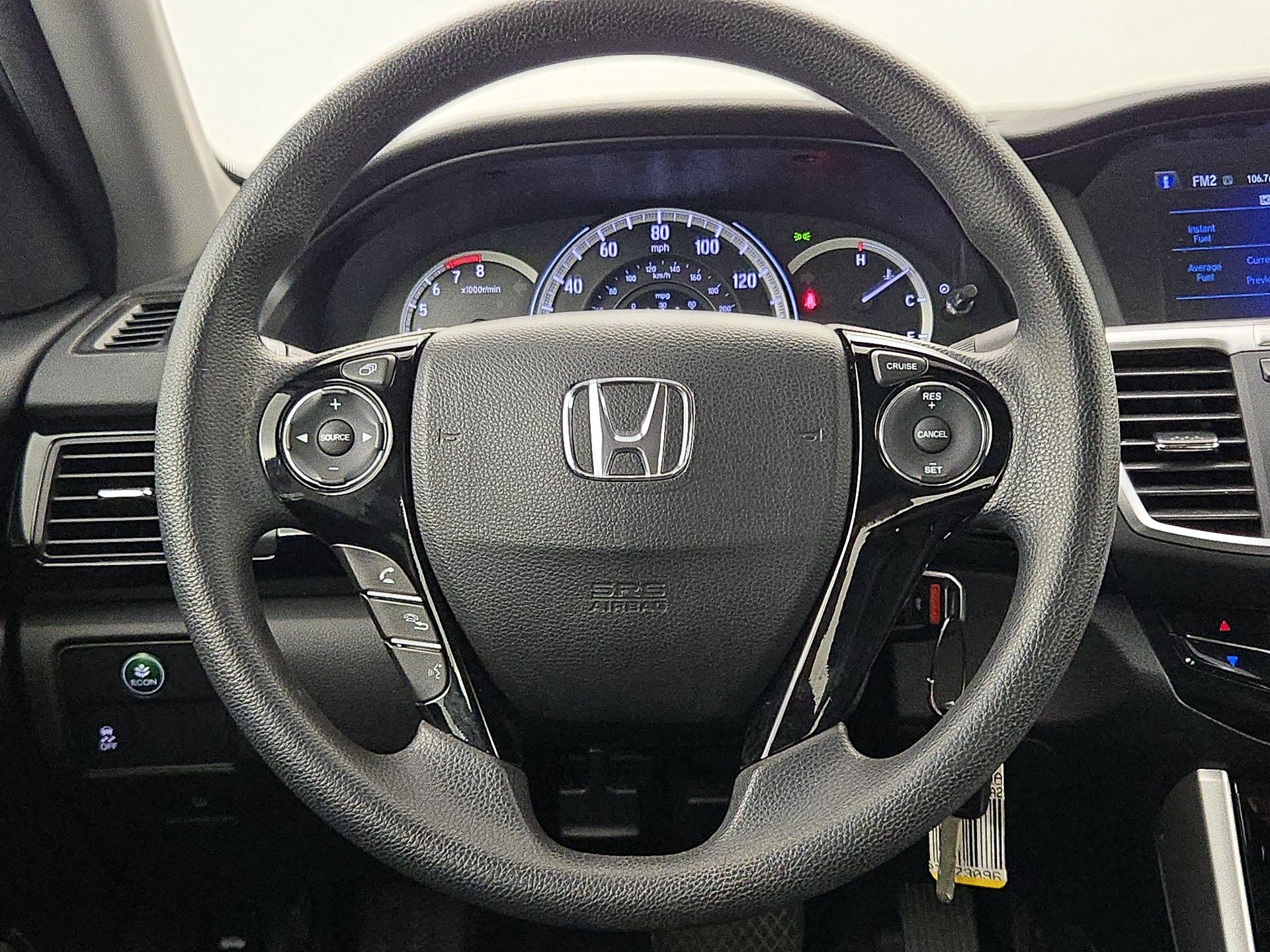 Thumbnail: 2017 Honda Accord - 10