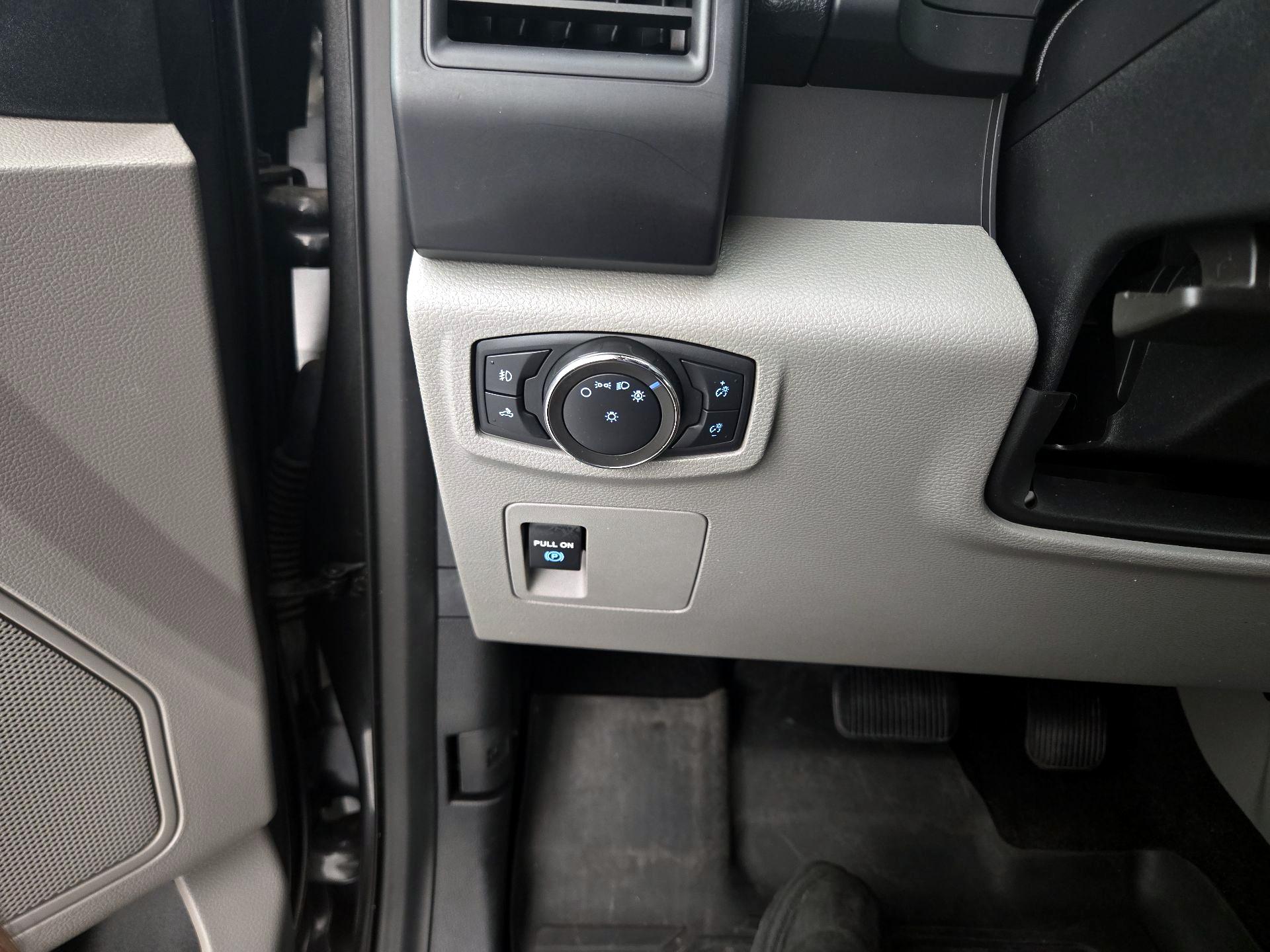 Thumbnail: 2020 Ford F-150 - 13