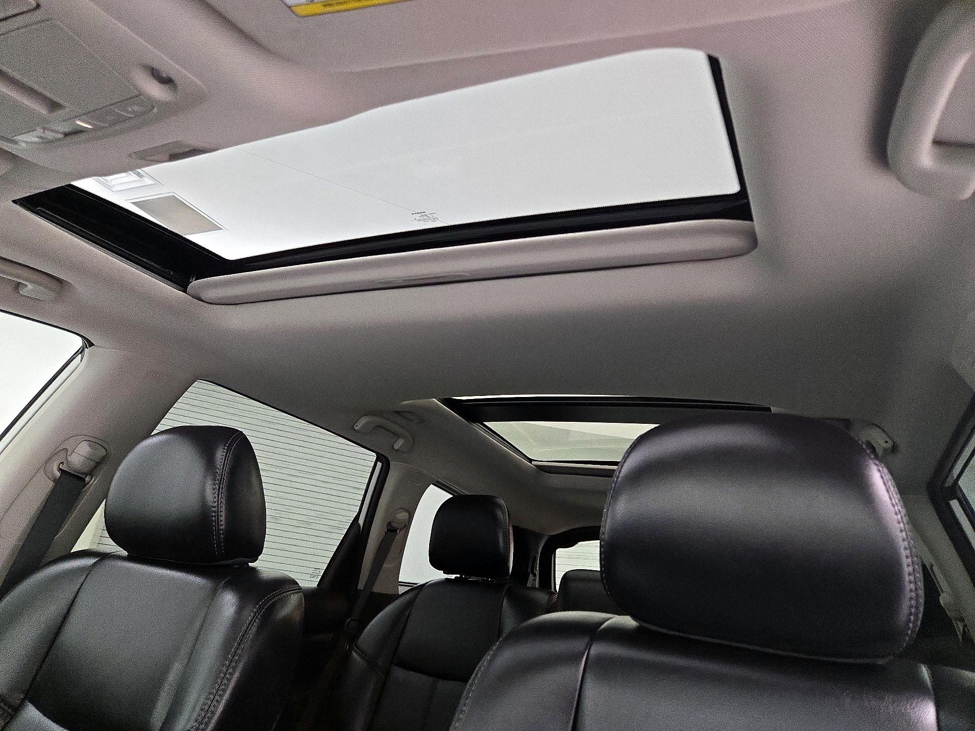 Thumbnail: 2019 Nissan Pathfinder - 20