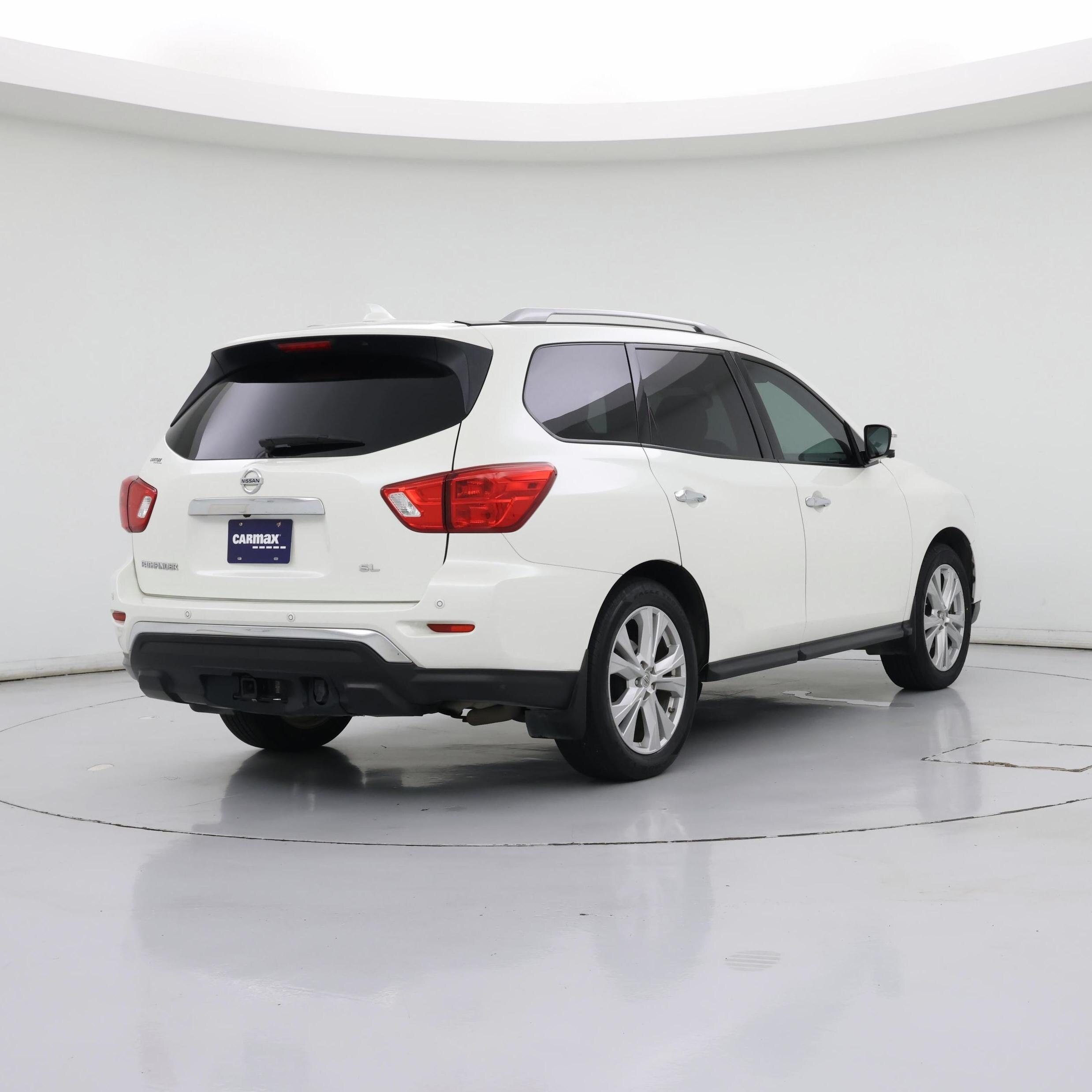Thumbnail: 2019 Nissan Pathfinder - 8