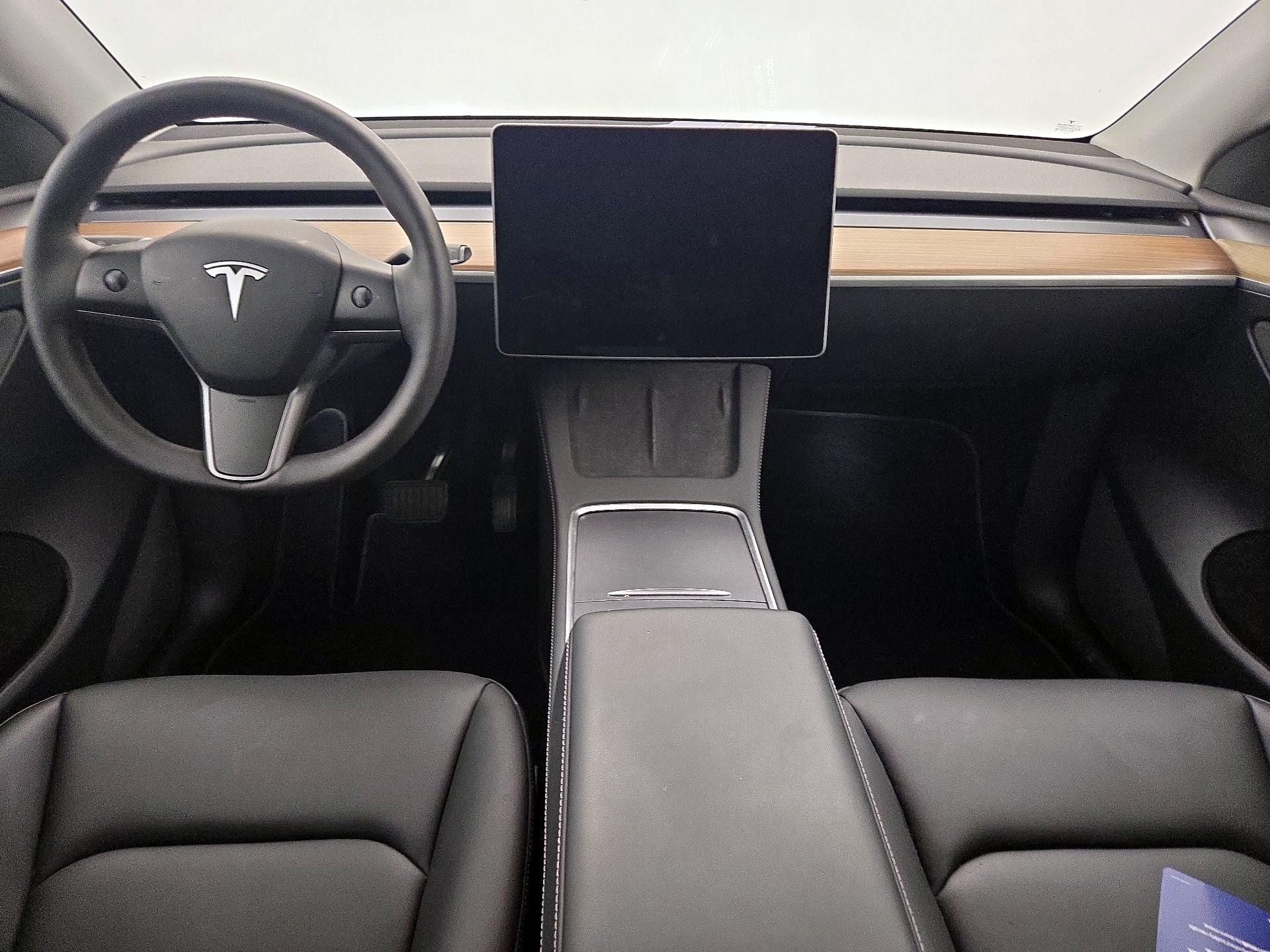 Thumbnail: 2023 Tesla Model Y - 9