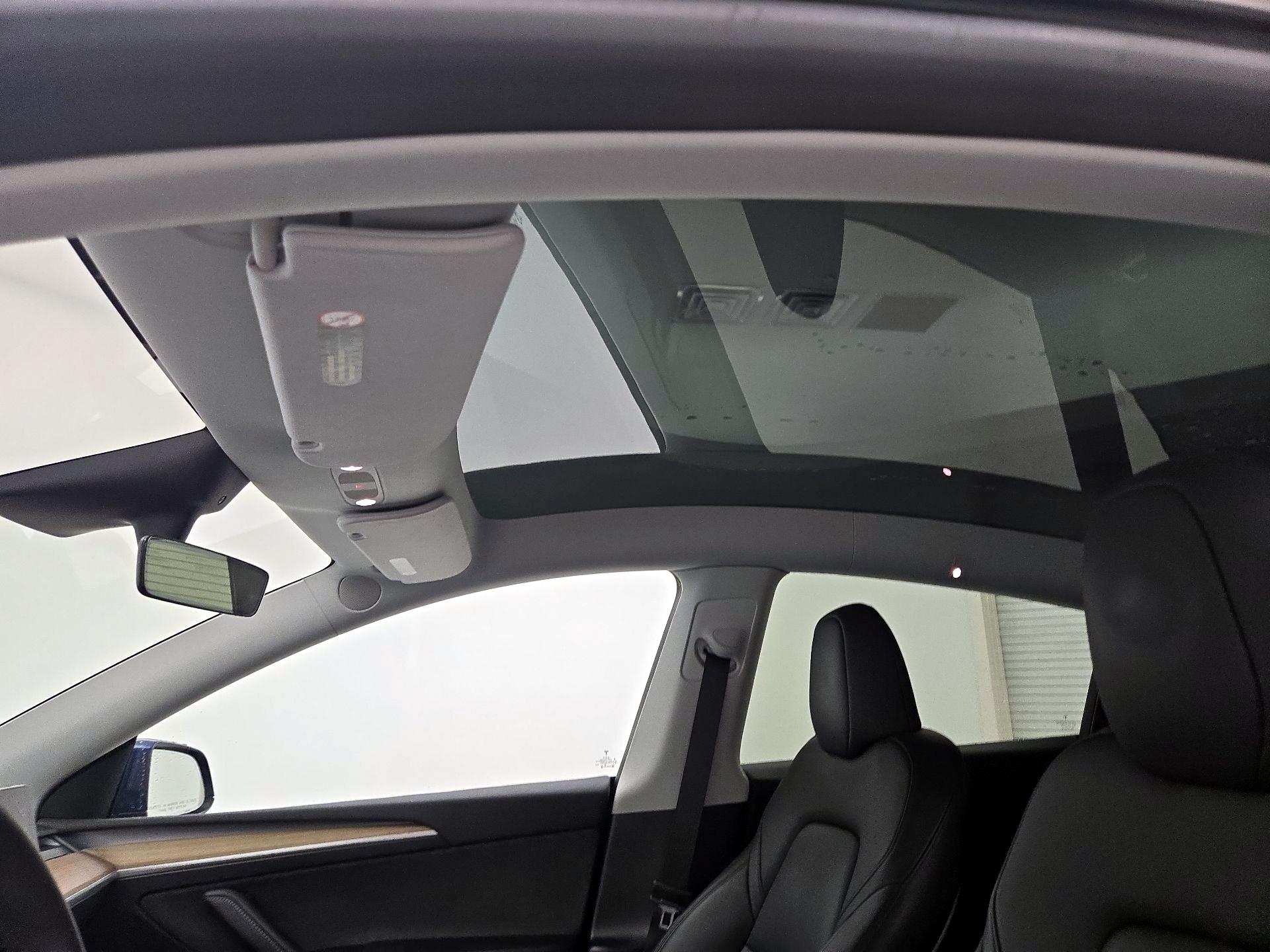 Thumbnail: 2023 Tesla Model Y - 18