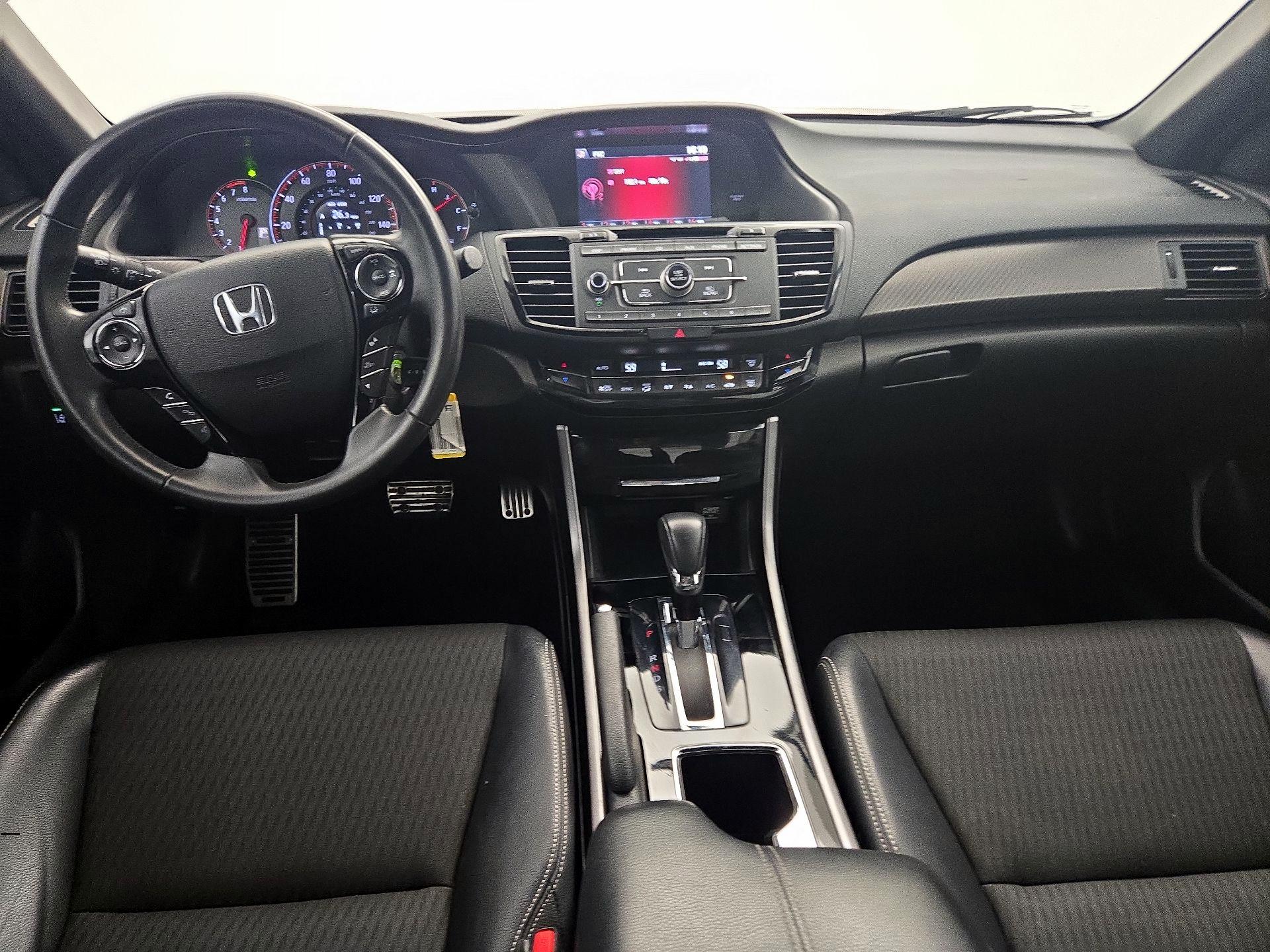 Thumbnail: 2016 Honda Accord - 9