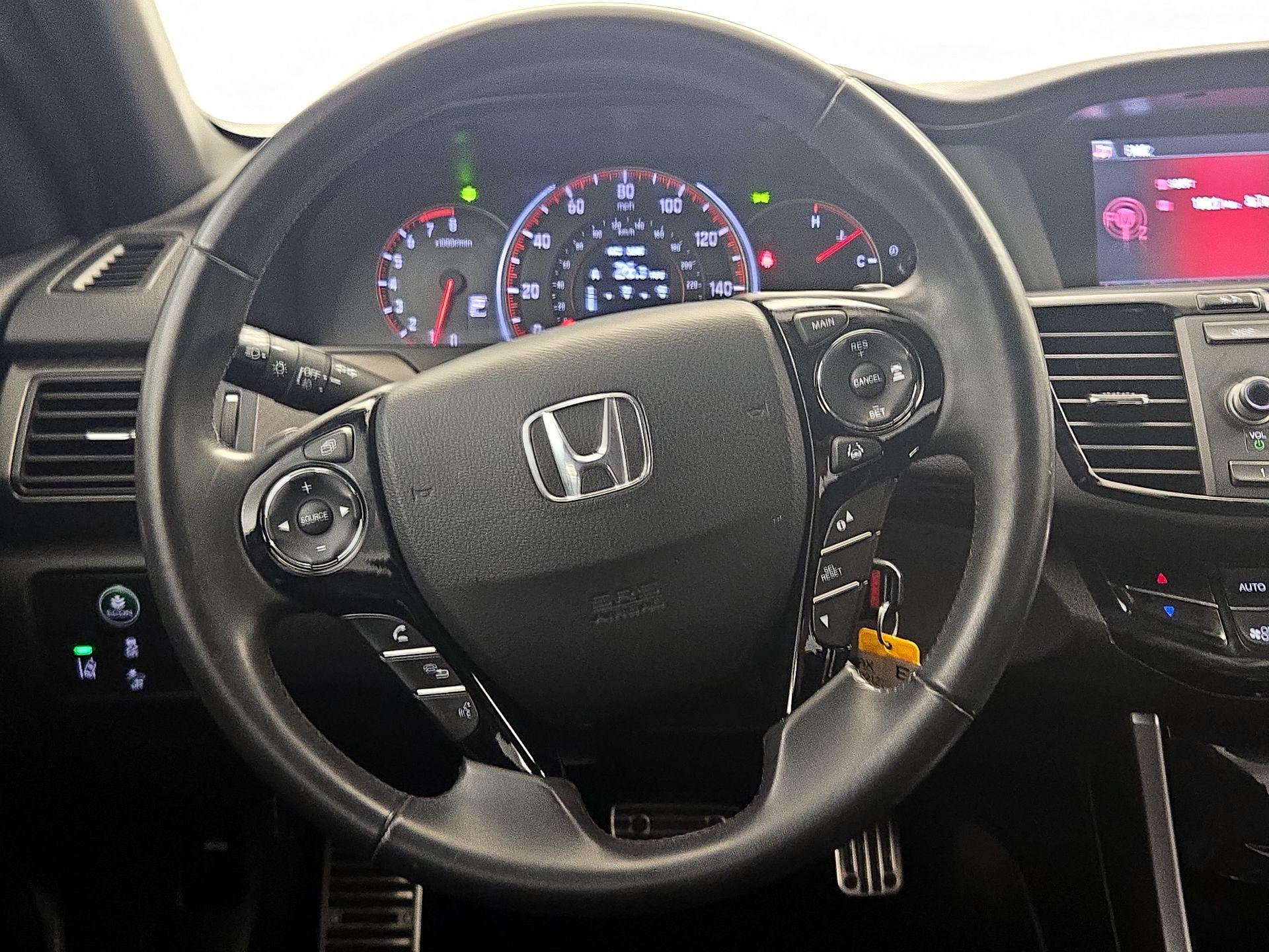 Thumbnail: 2016 Honda Accord - 10