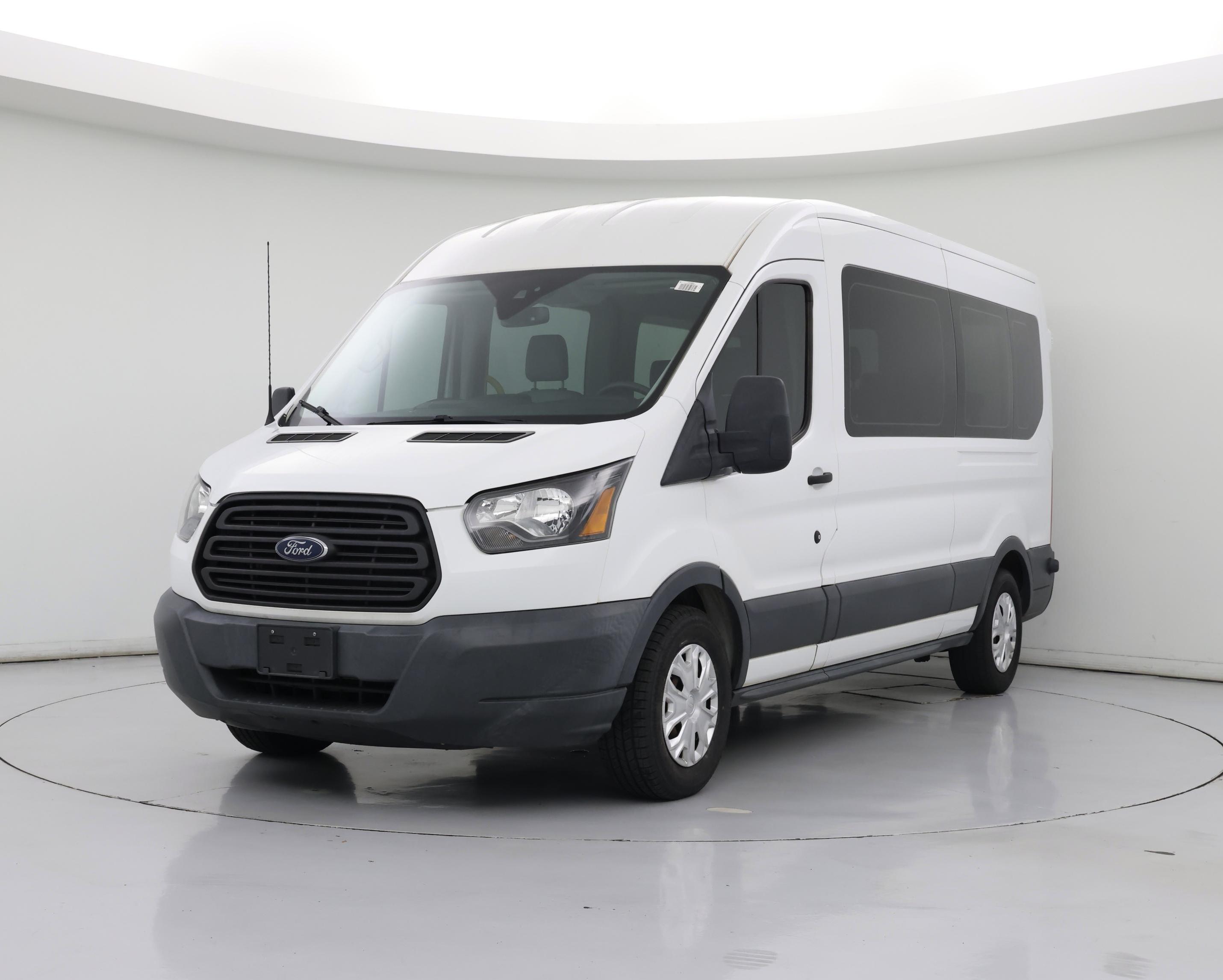 Thumbnail: 2018 Ford Transit Series - 4
