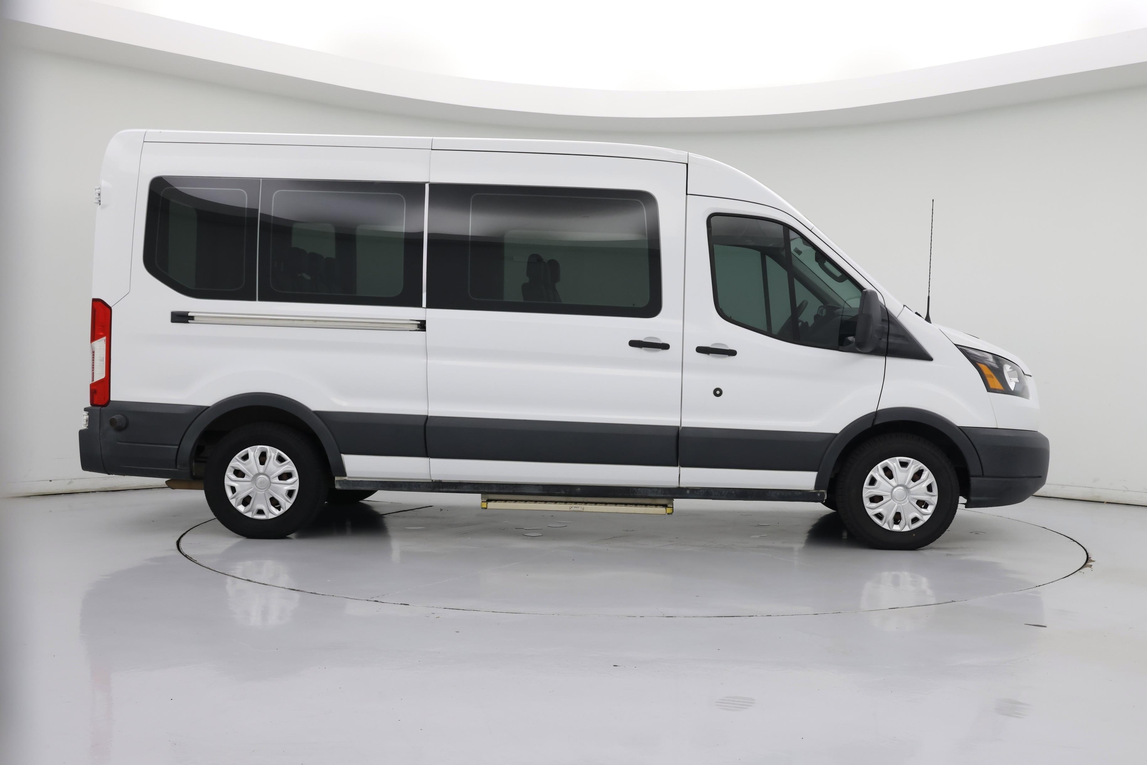 Thumbnail: 2018 Ford Transit Series - 7