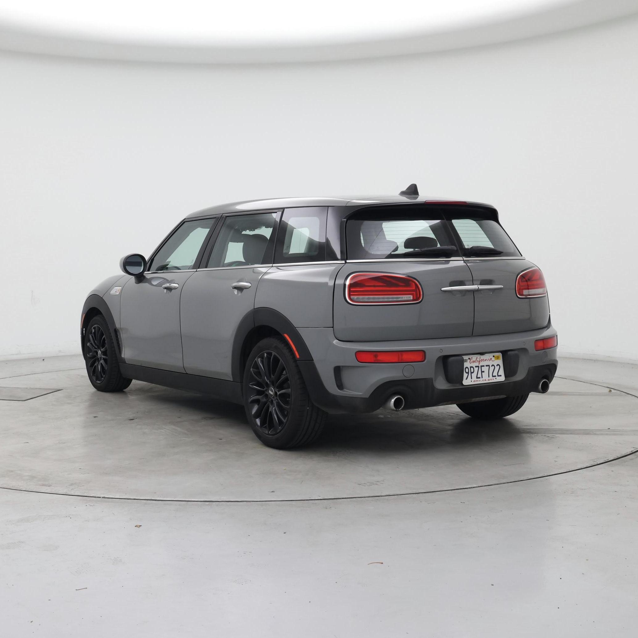 Thumbnail: 2022 MINI Cooper Clubman - 2