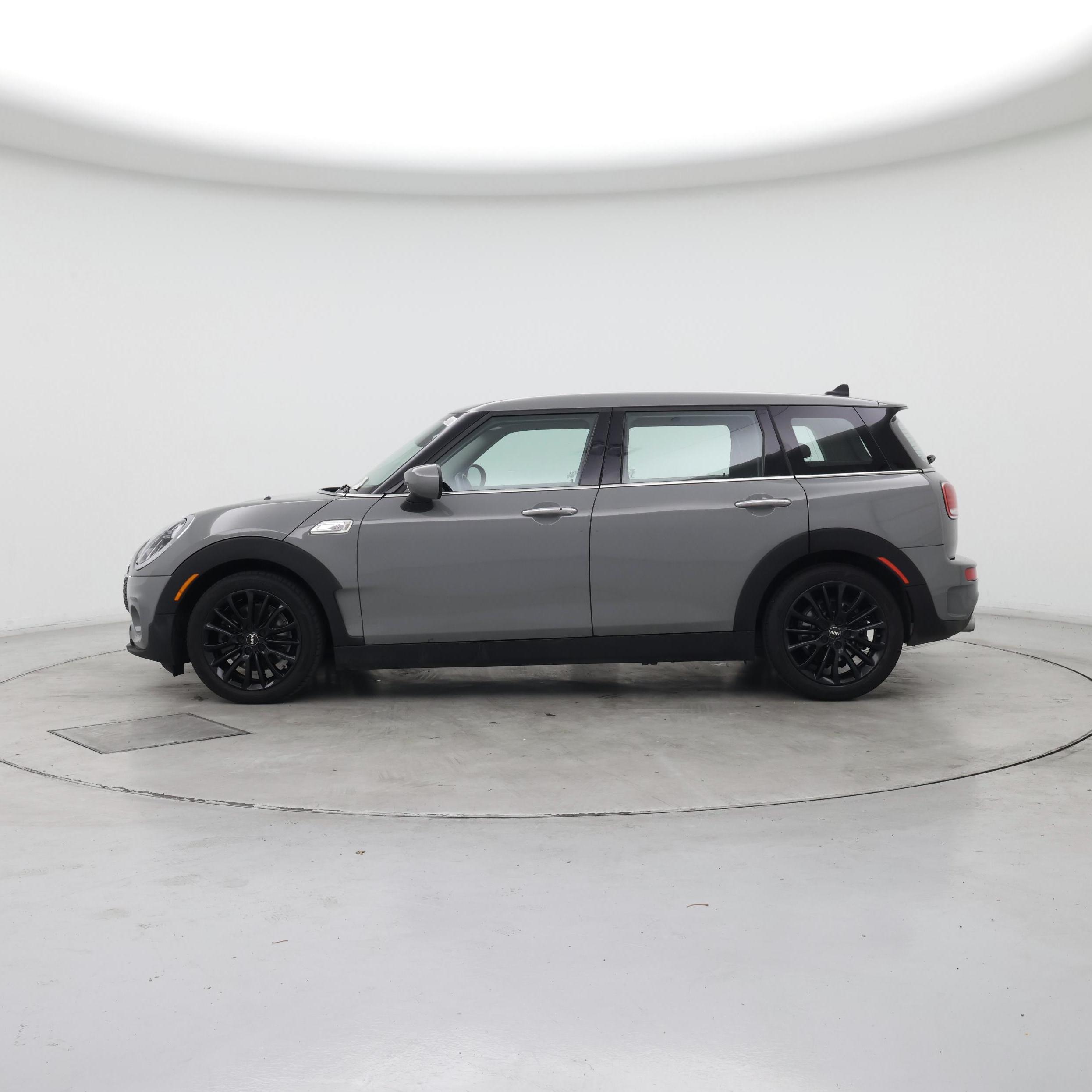 Thumbnail: 2022 MINI Cooper Clubman - 3