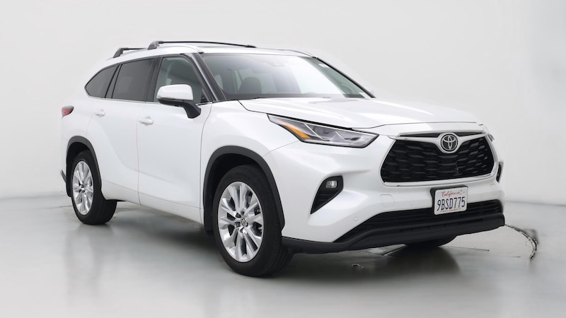 2022 Toyota Highlander Limited Hero Image