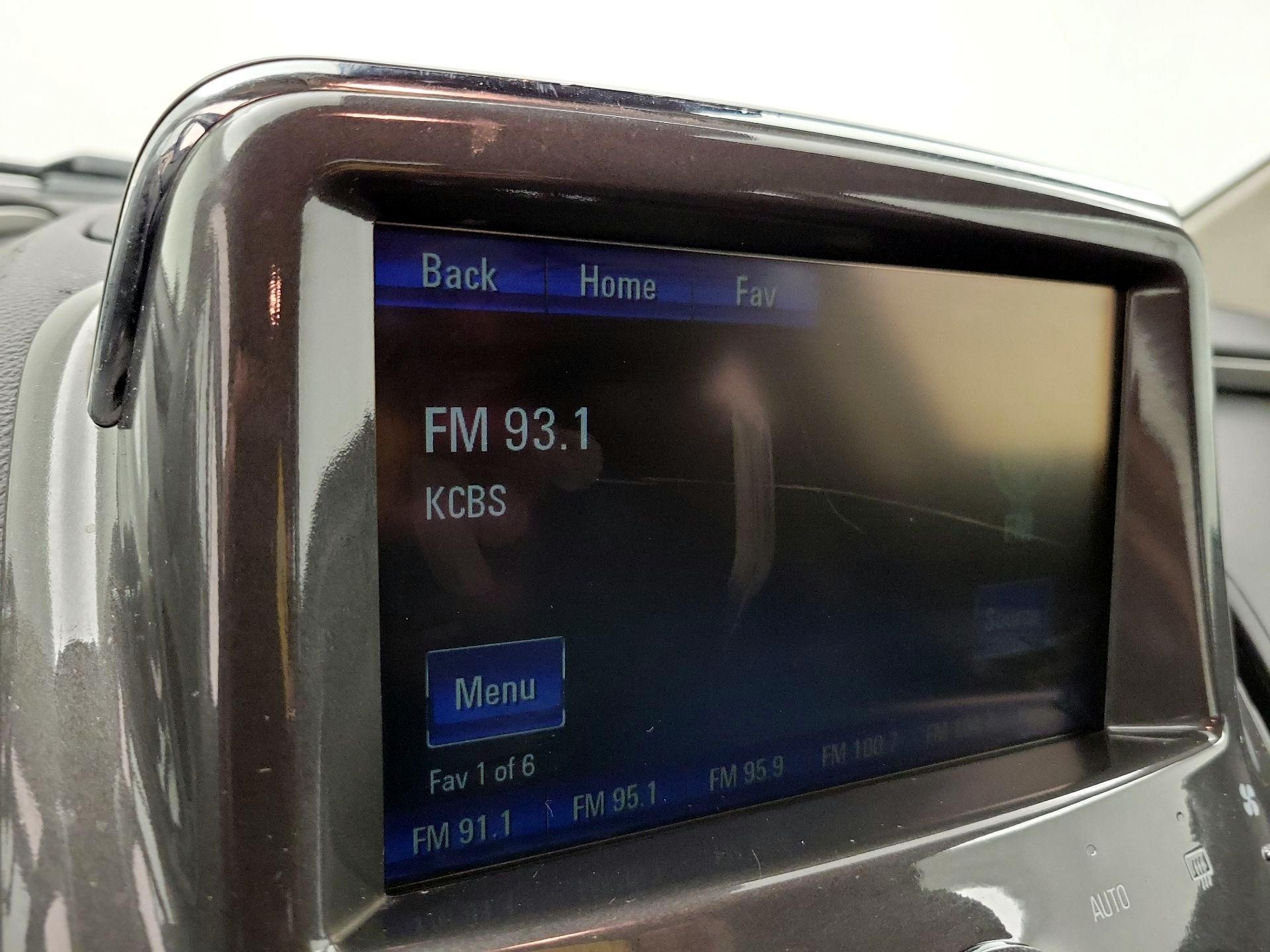 Thumbnail: 2014 Chevrolet Volt - 15
