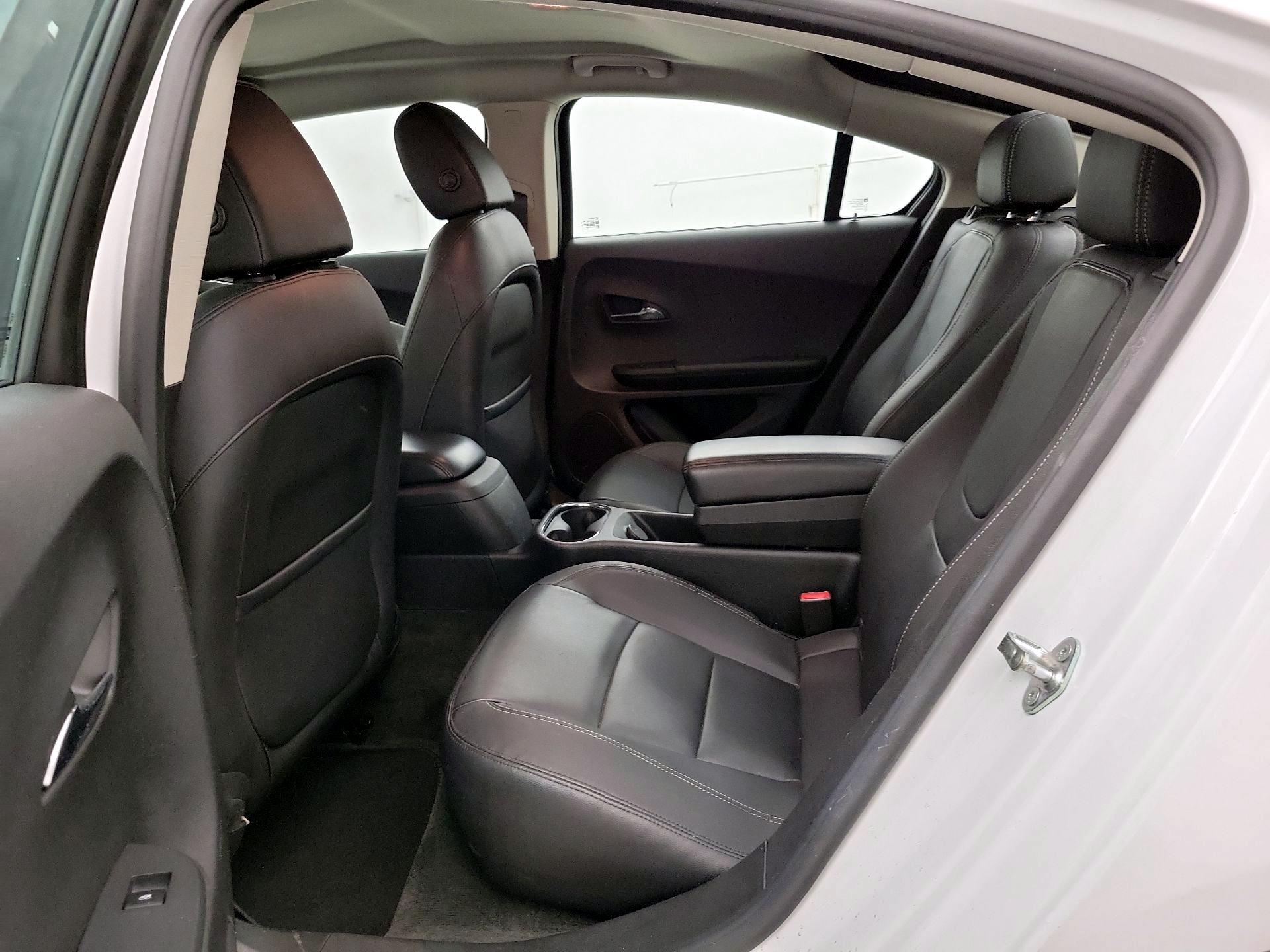 Thumbnail: 2014 Chevrolet Volt - 19