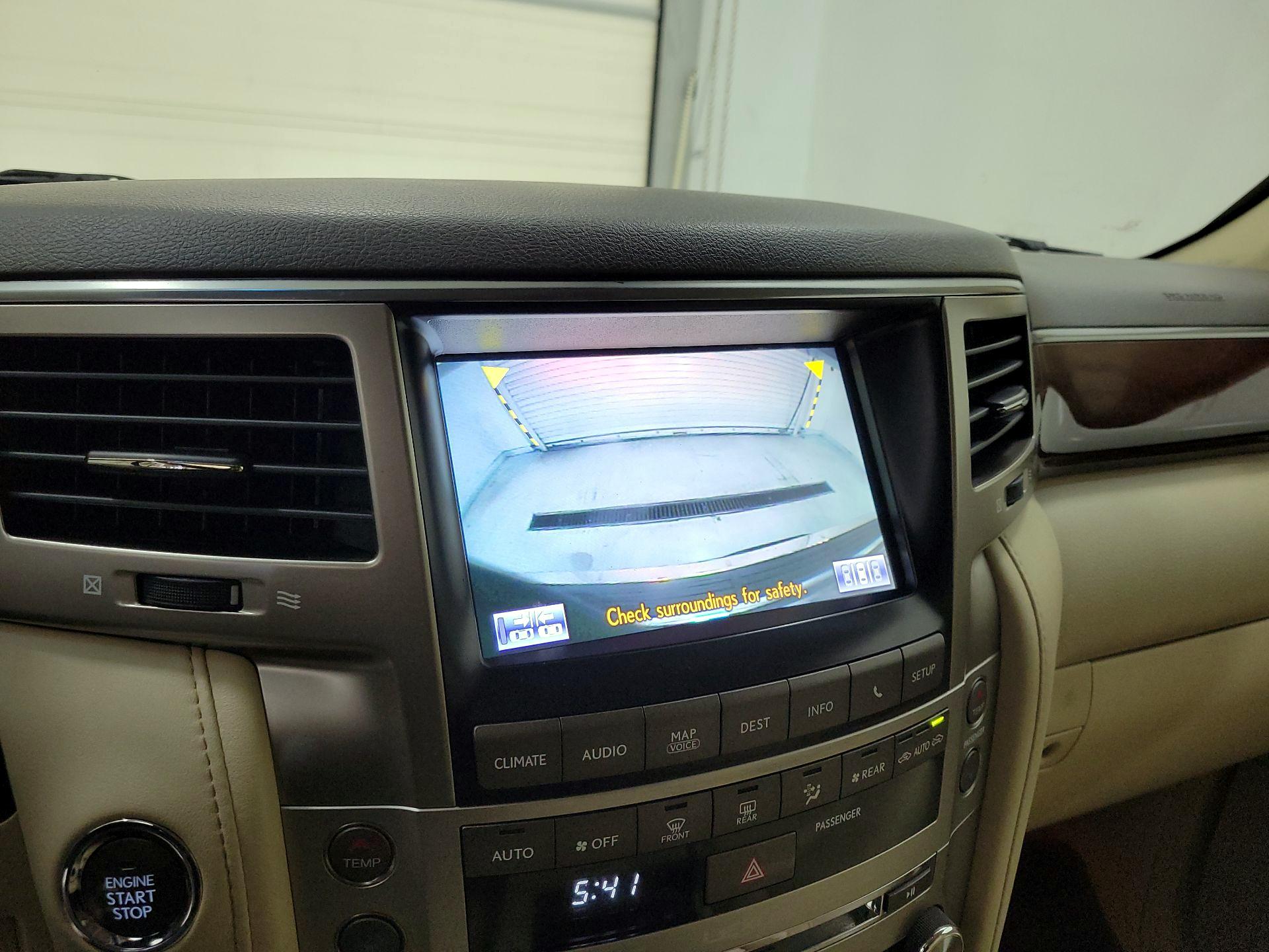 Thumbnail: 2015 Lexus LX - 15