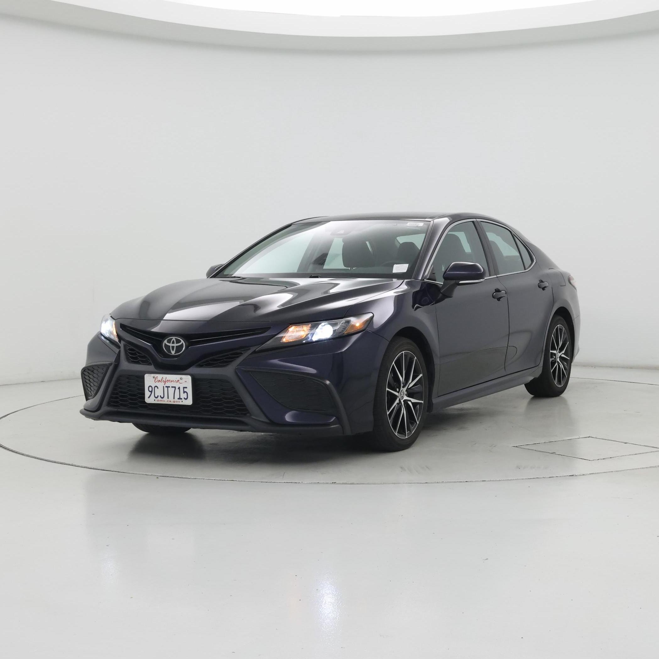 Thumbnail: 2022 Toyota Camry - 4
