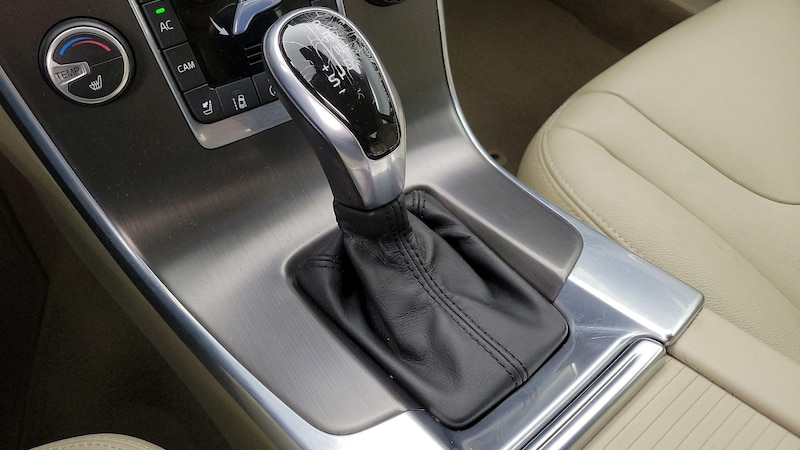 2015 Volvo S60 T5 17