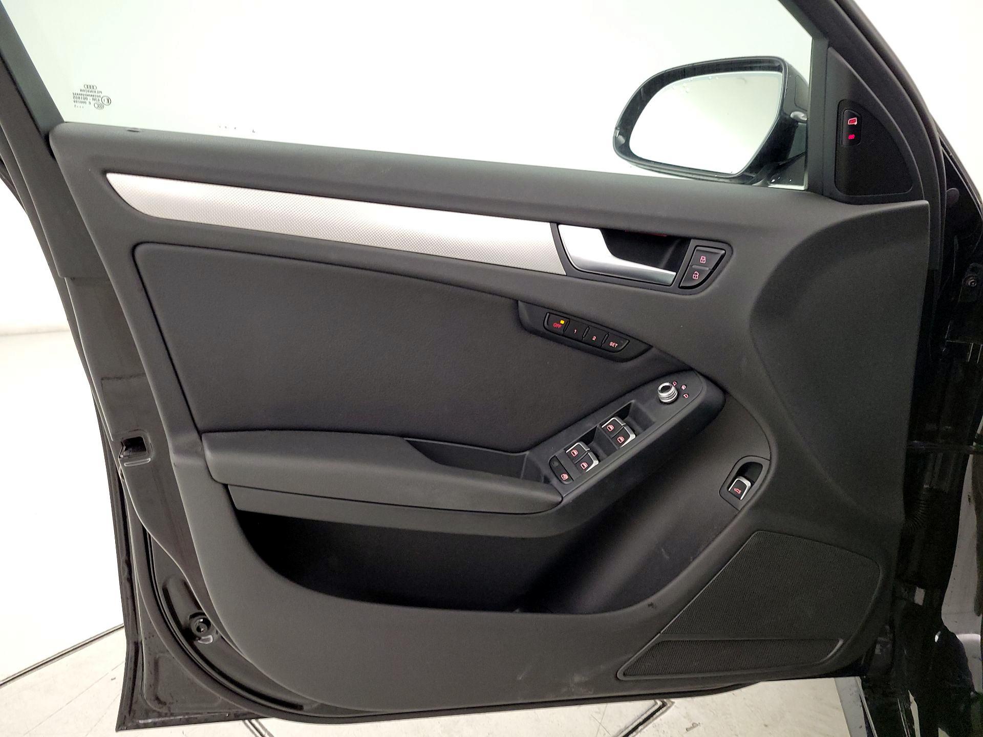 Thumbnail: 2015 Audi A4 - 12