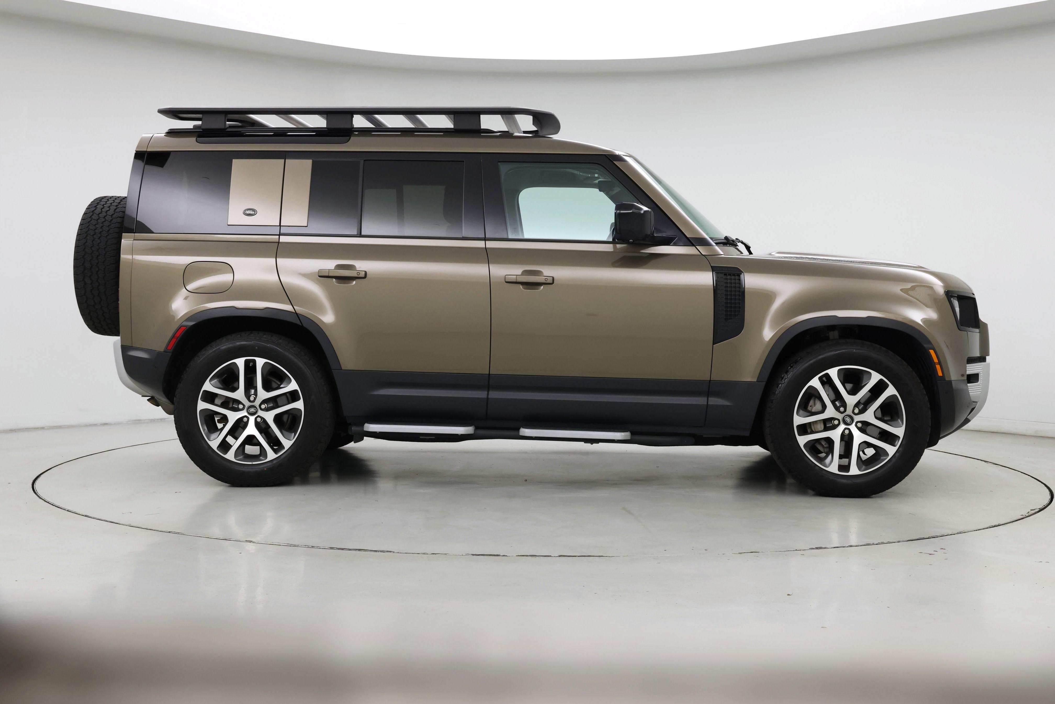 Thumbnail: 2020 Land Rover Defender - 7