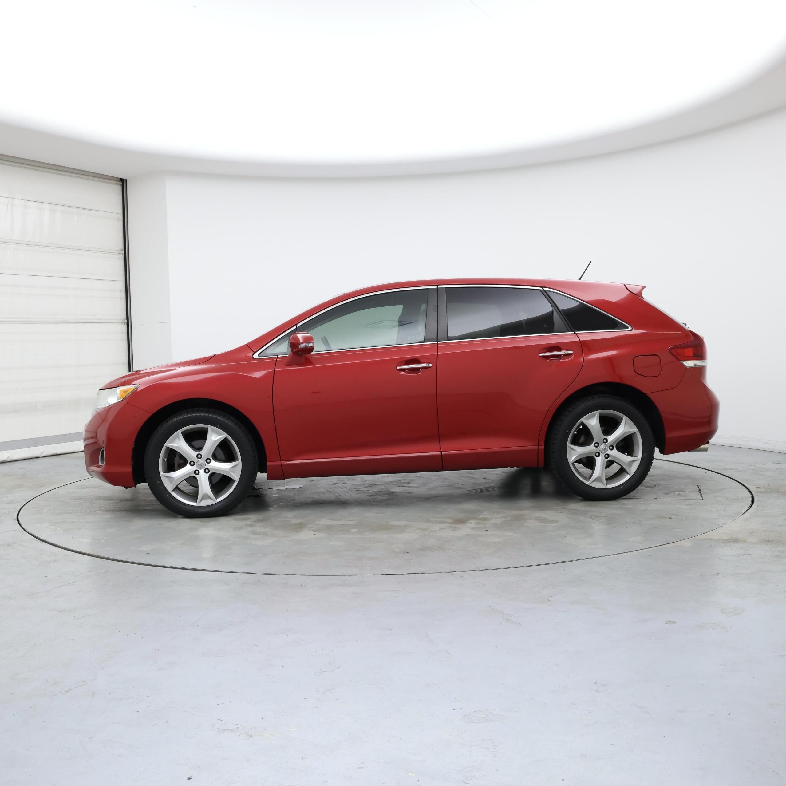 Thumbnail: 2015 Toyota Venza - 3