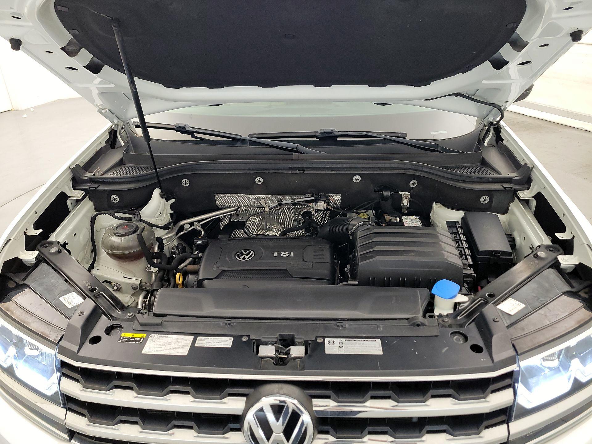 Thumbnail: 2018 Volkswagen Atlas - 17