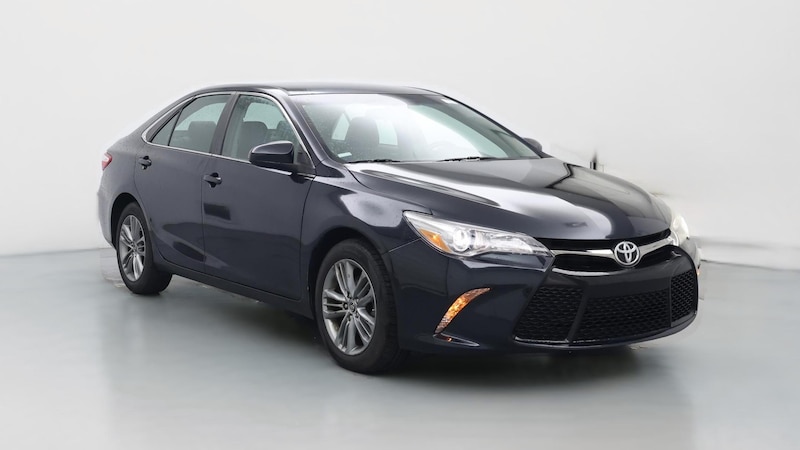 2015 Toyota Camry SE Hero Image
