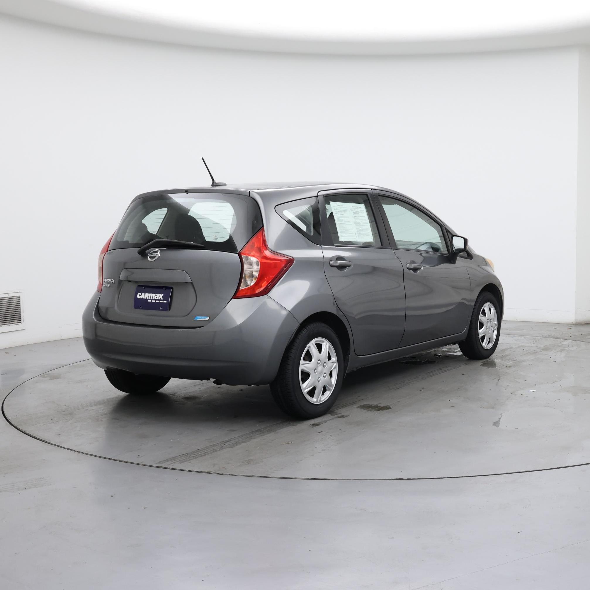 Thumbnail: 2016 Nissan Versa Note - 8