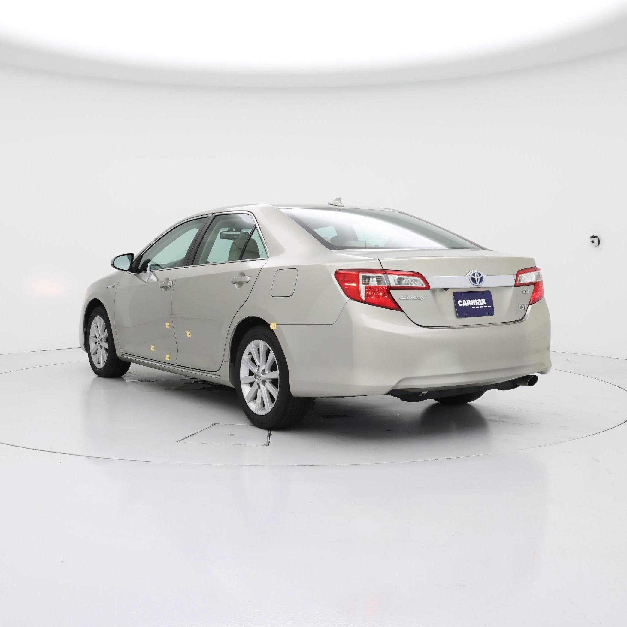 Thumbnail: 2014 Toyota Camry - 2