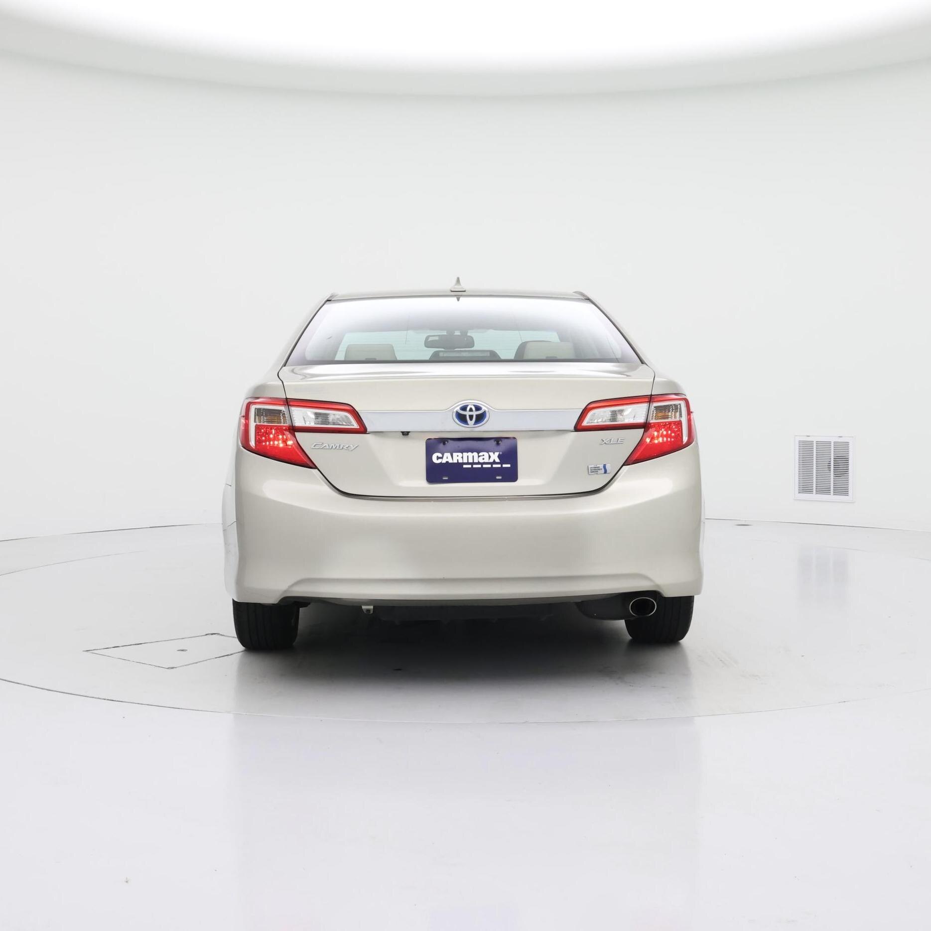 Thumbnail: 2014 Toyota Camry - 6