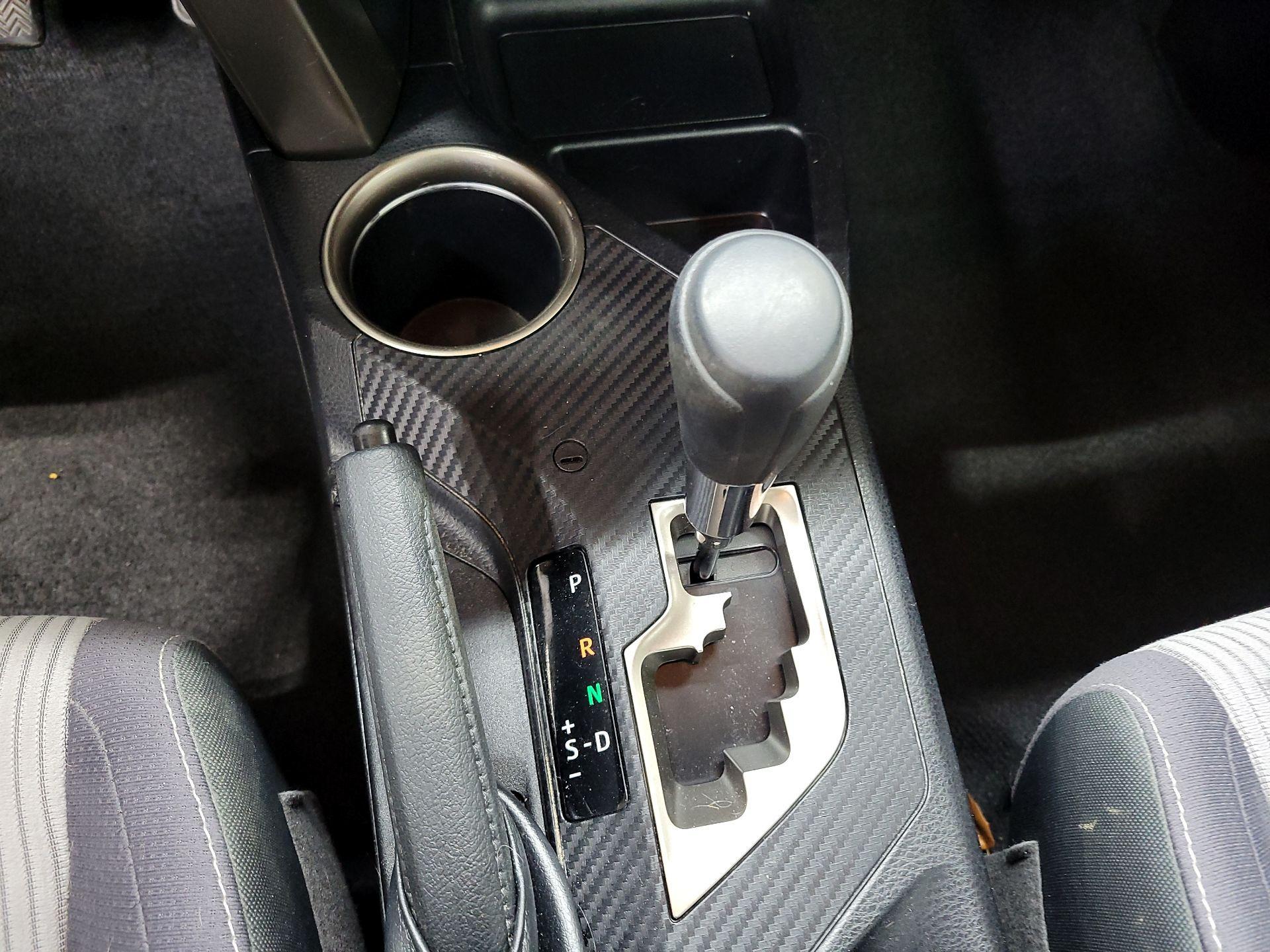Thumbnail: 2014 Toyota RAV4 - 16
