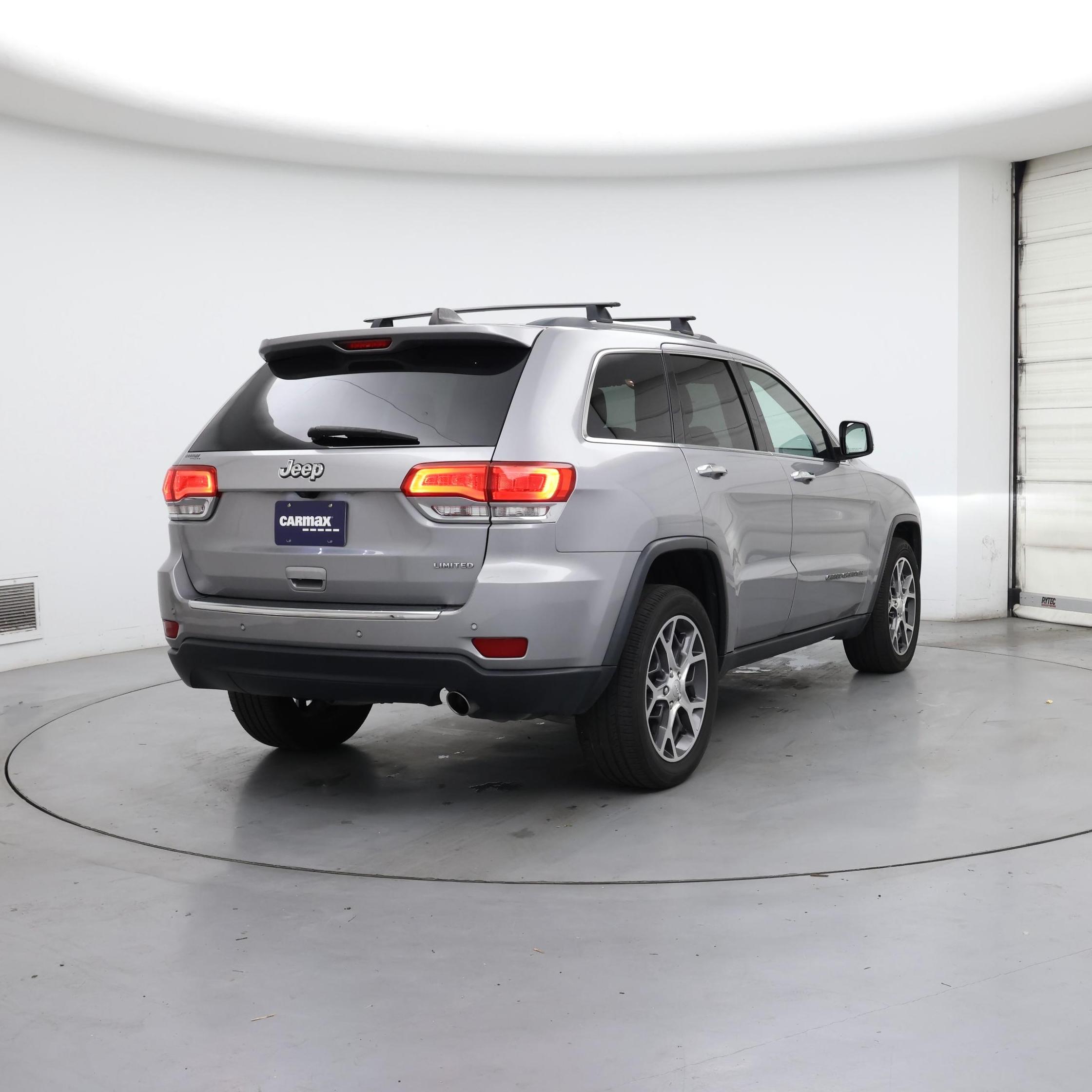 Thumbnail: 2019 Jeep Grand Cherokee - 8