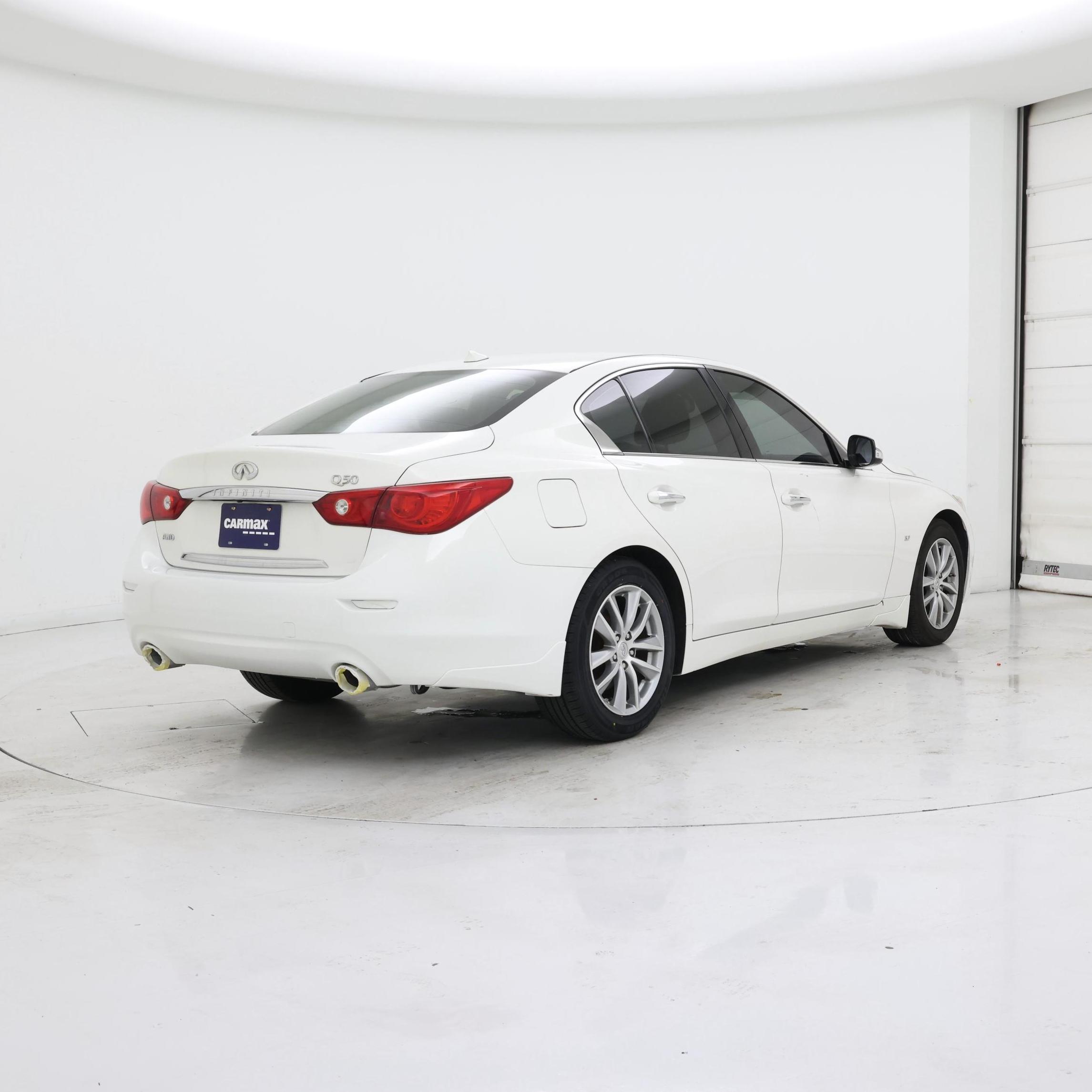 Thumbnail: 2015 INFINITI Q50 - 8