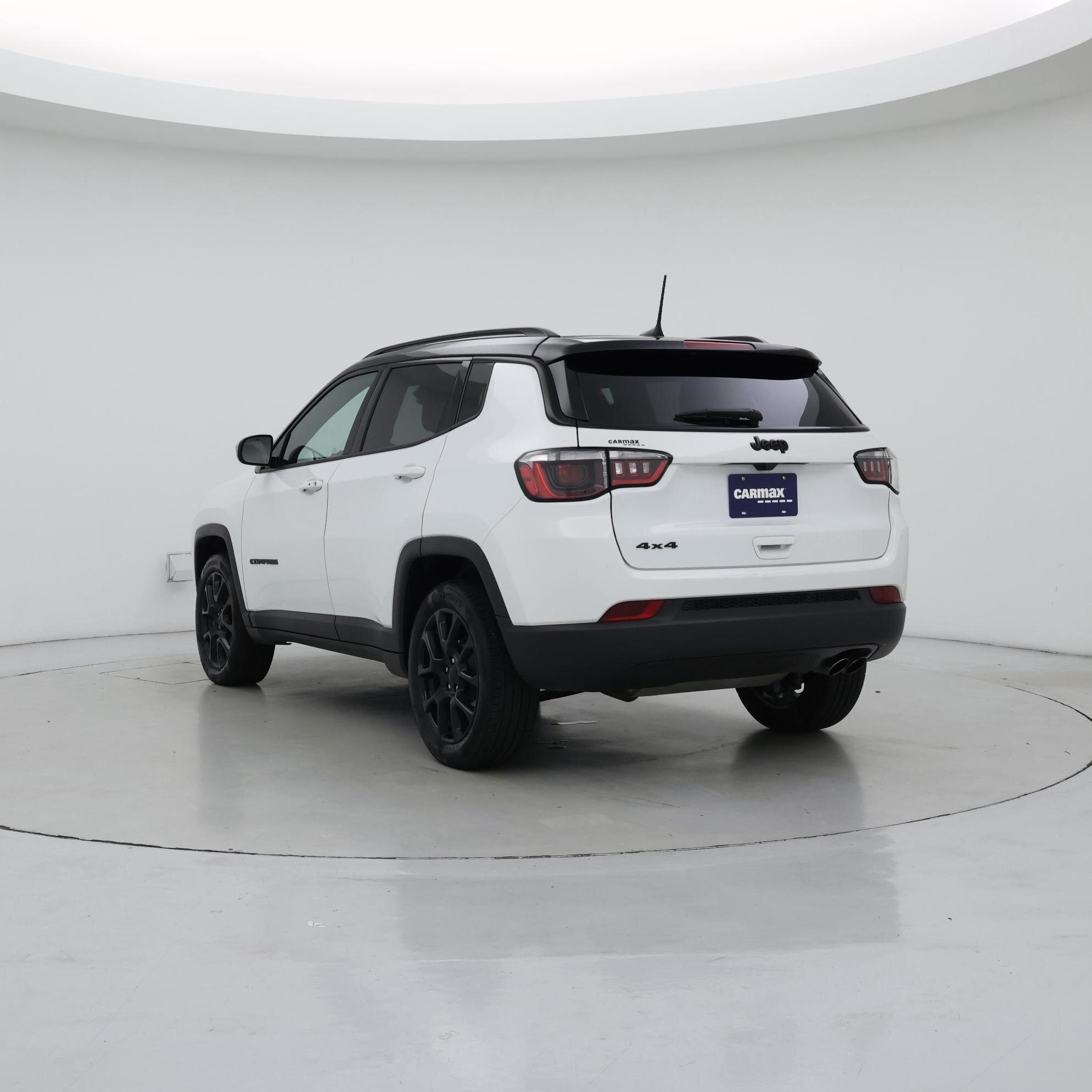 Thumbnail: 2022 Jeep Compass - 2