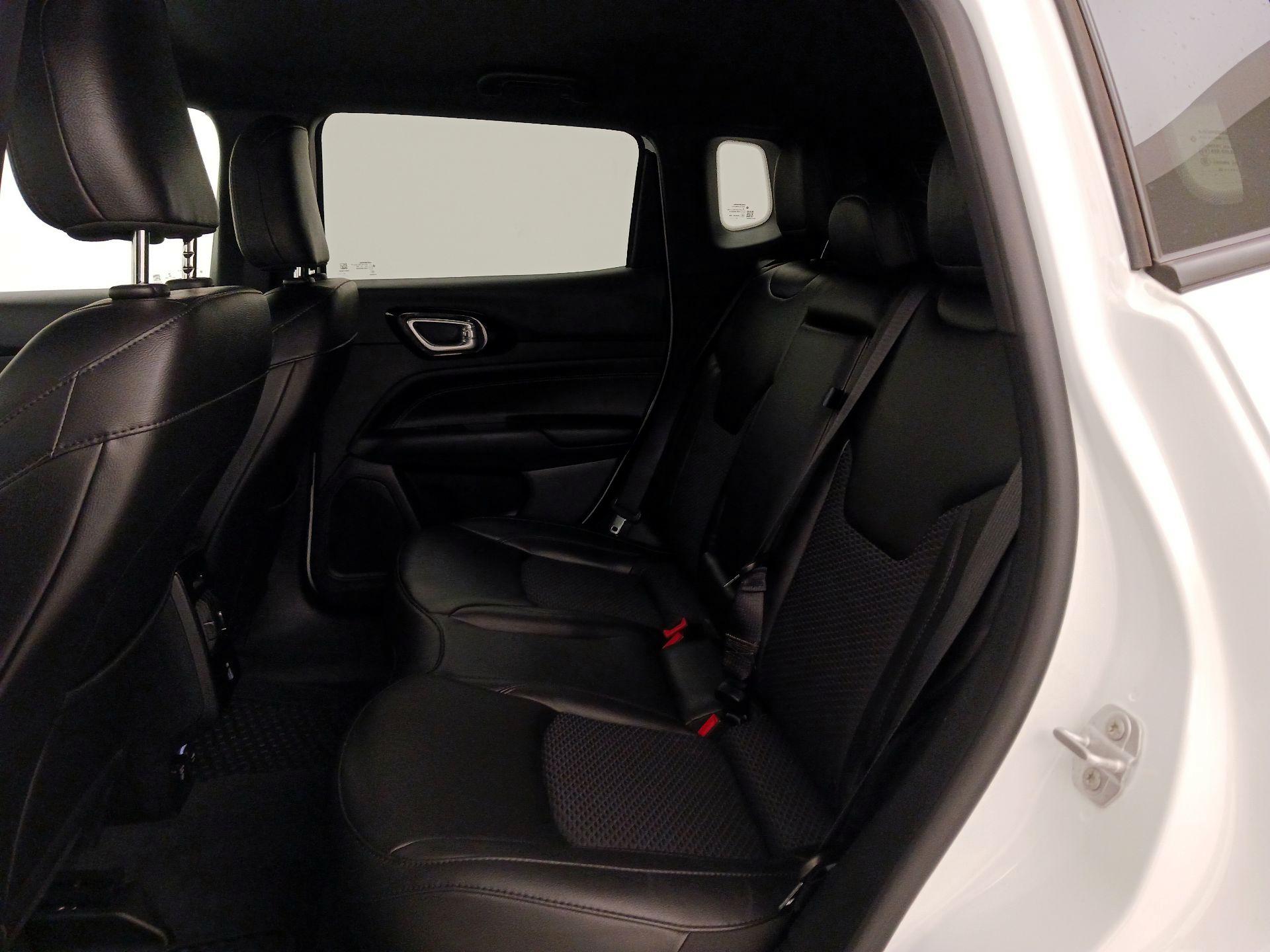 Thumbnail: 2022 Jeep Compass - 19